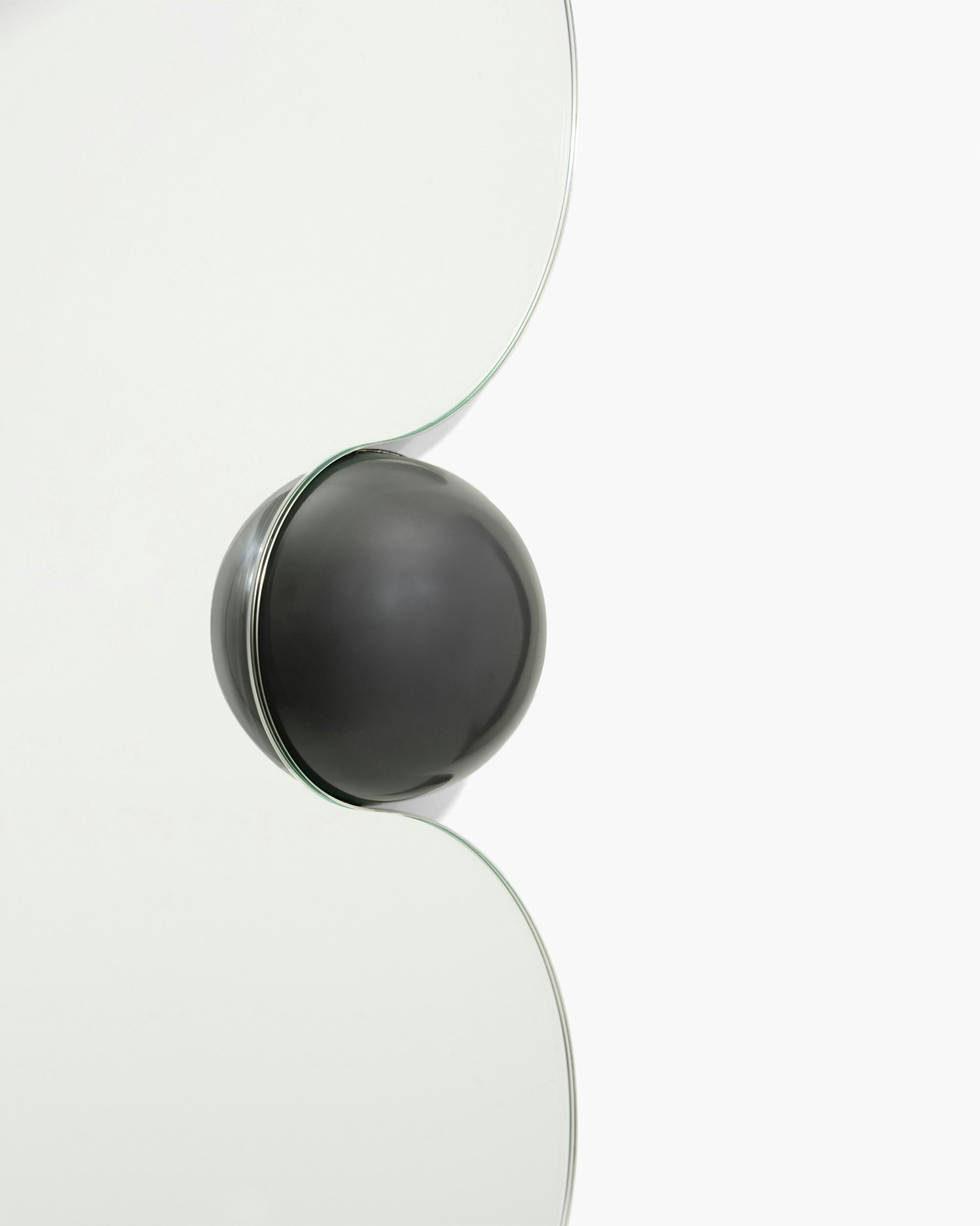 Squeeze Mirror – Design Within Reach