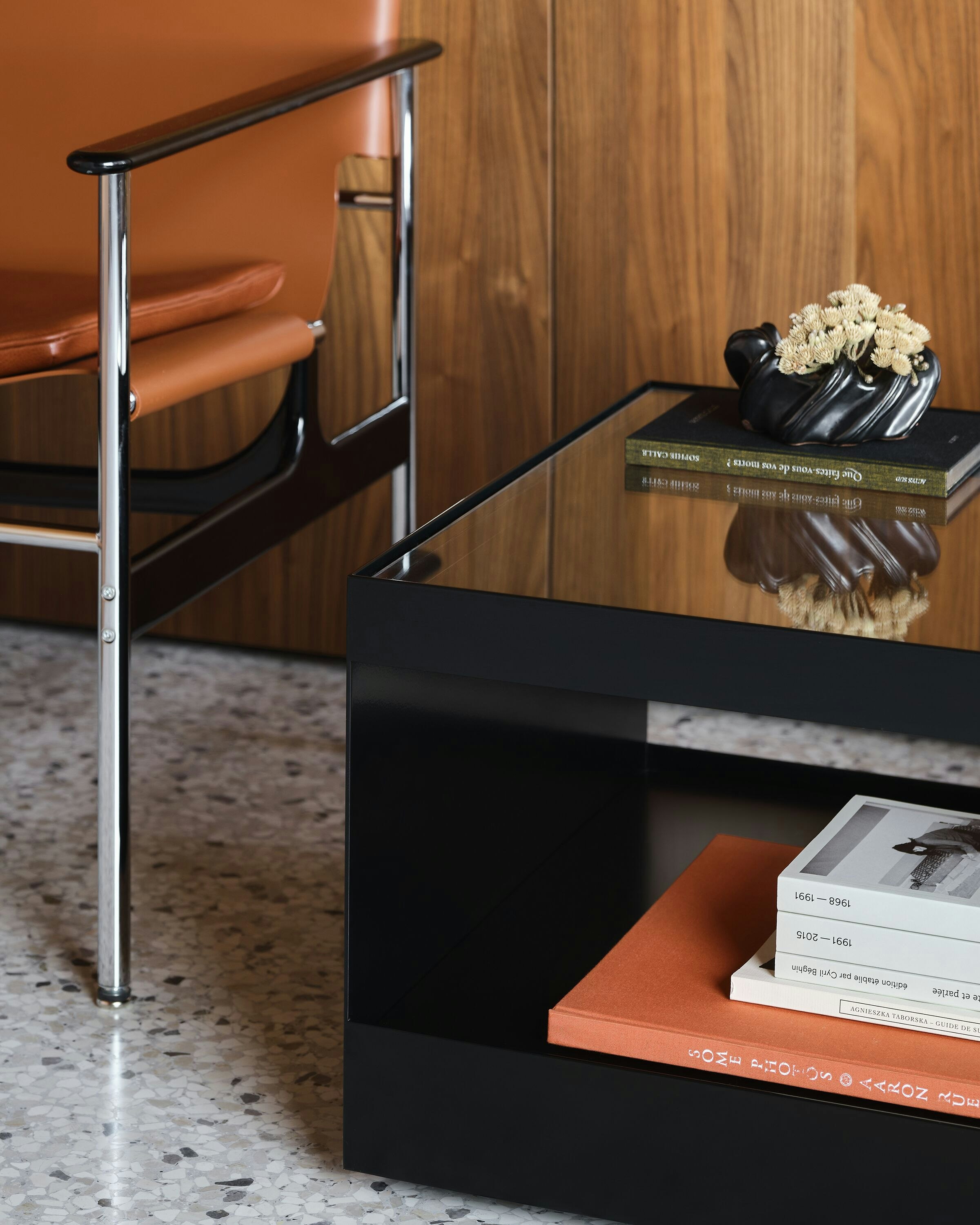 D'Urso Coffee and Side Tables - Original Design | Knoll
