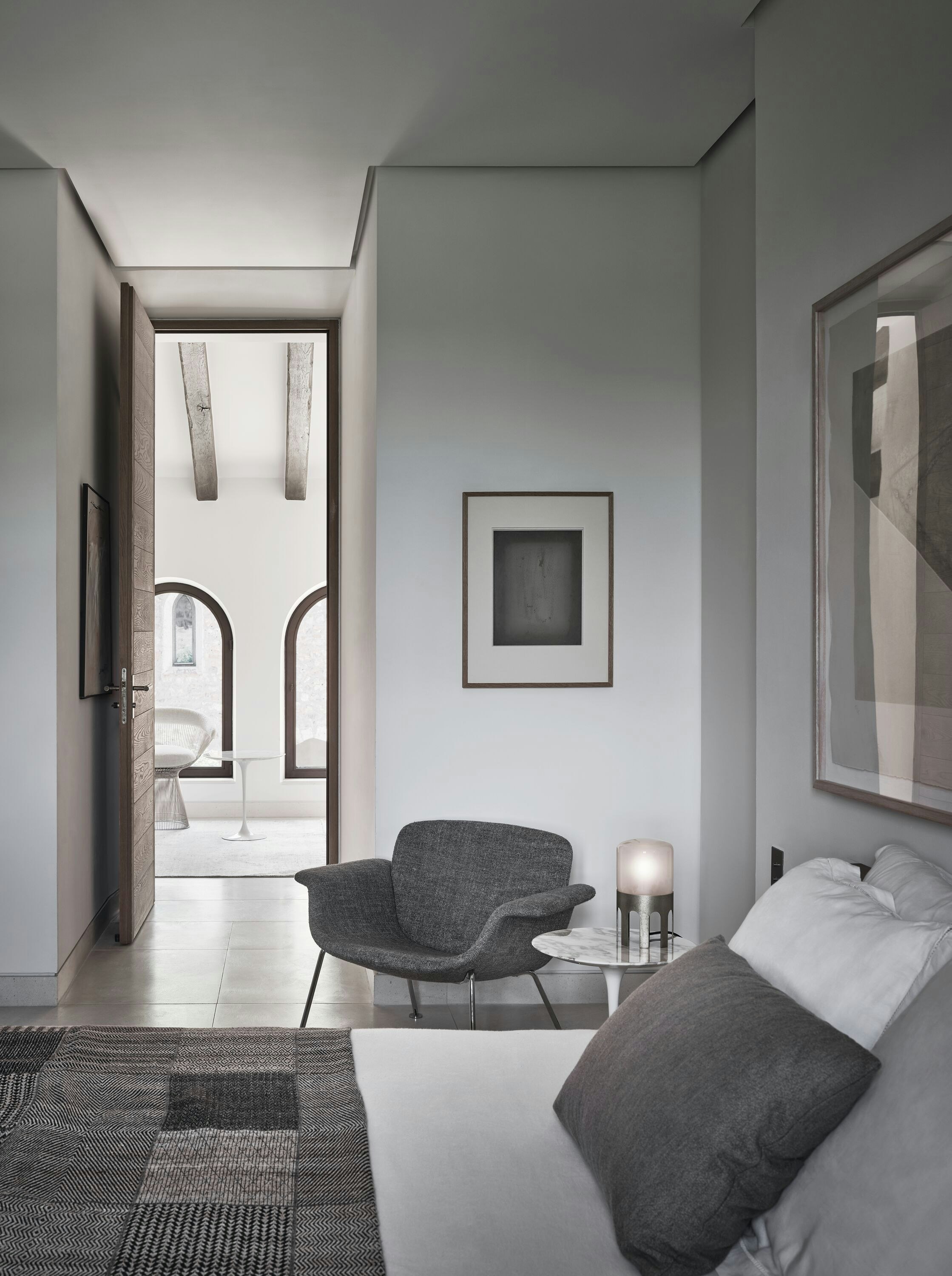 KN04™ Lounge Chair | Knoll