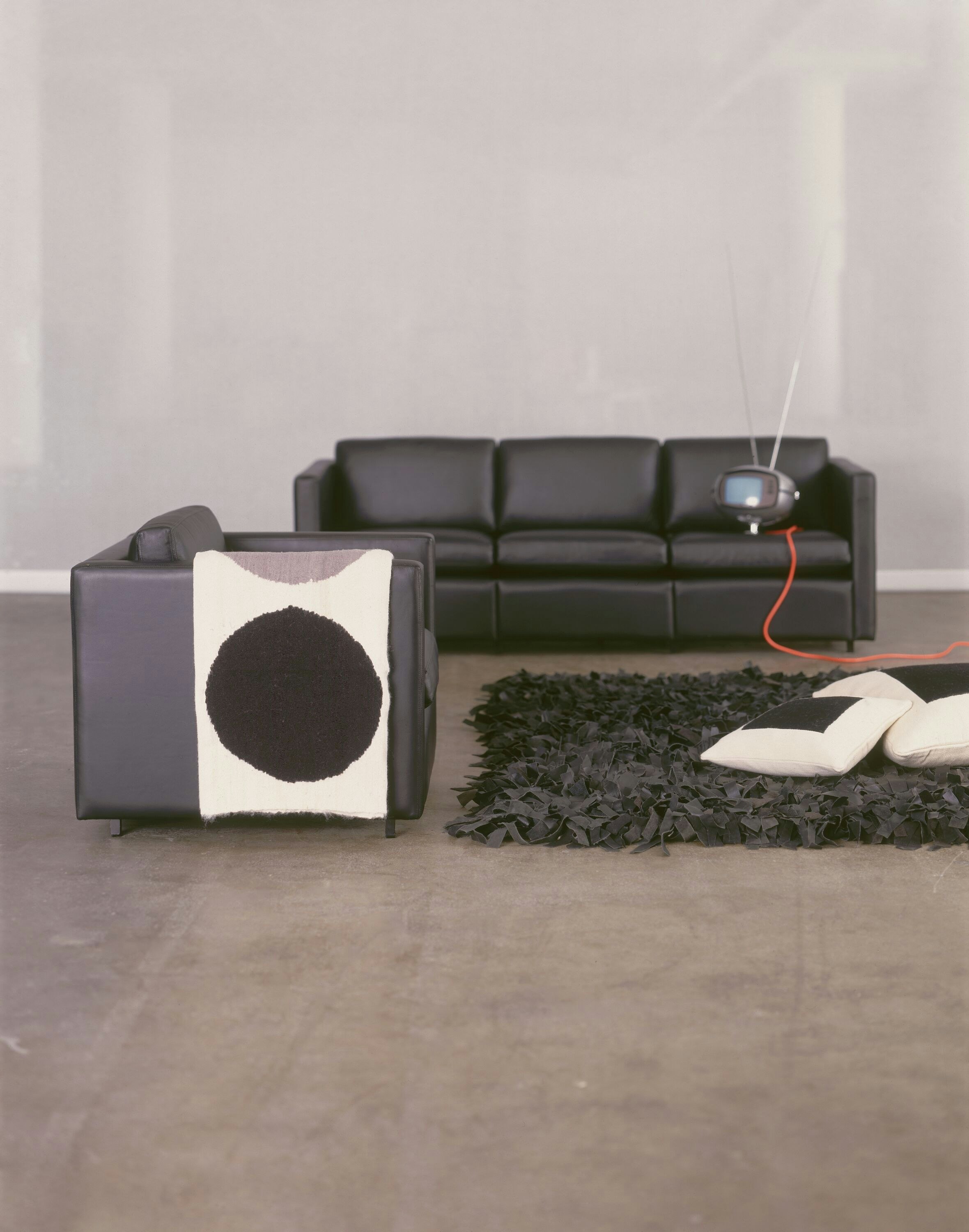 Pfister Lounge Chair | Knoll