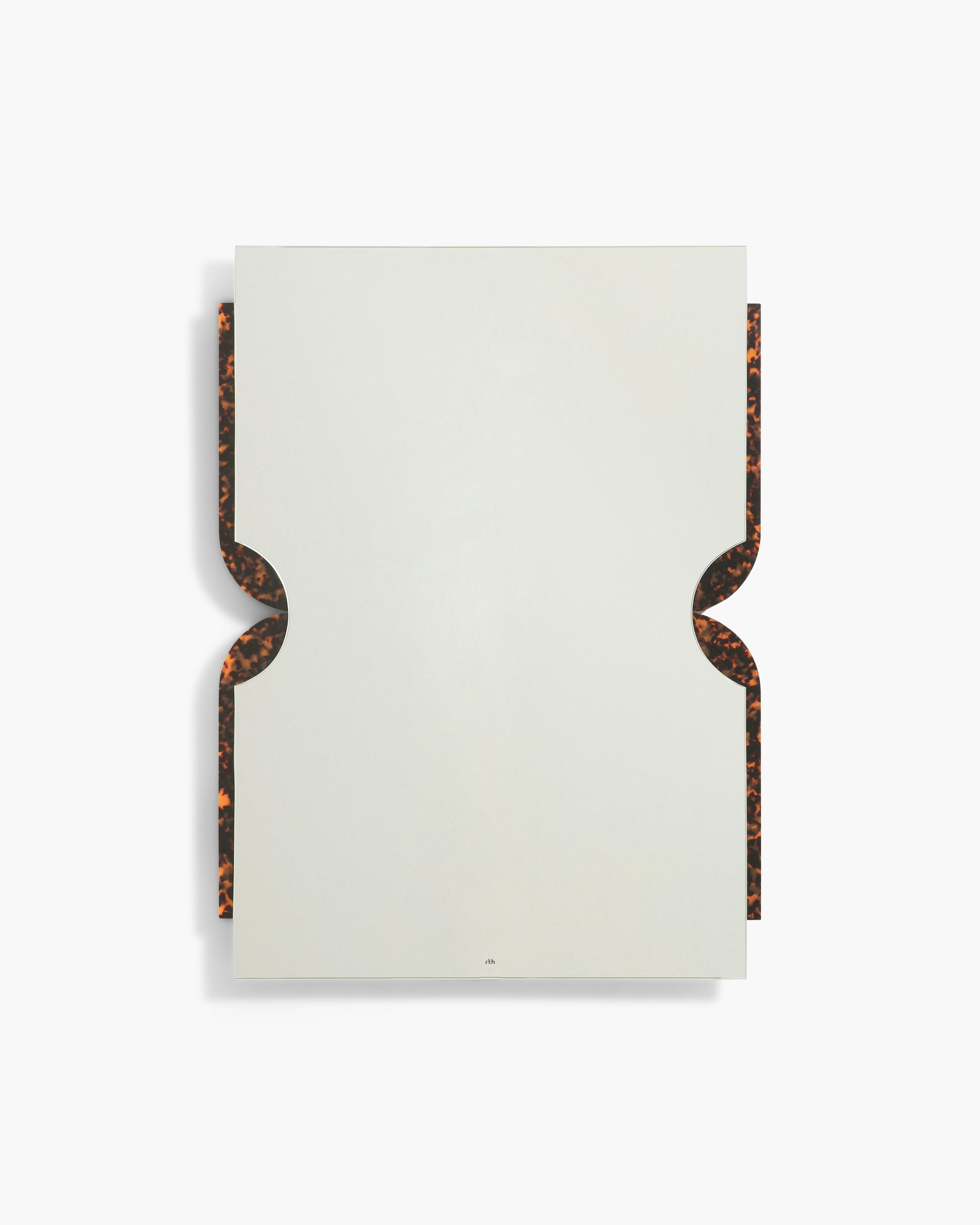 Petal Mirror, Havana