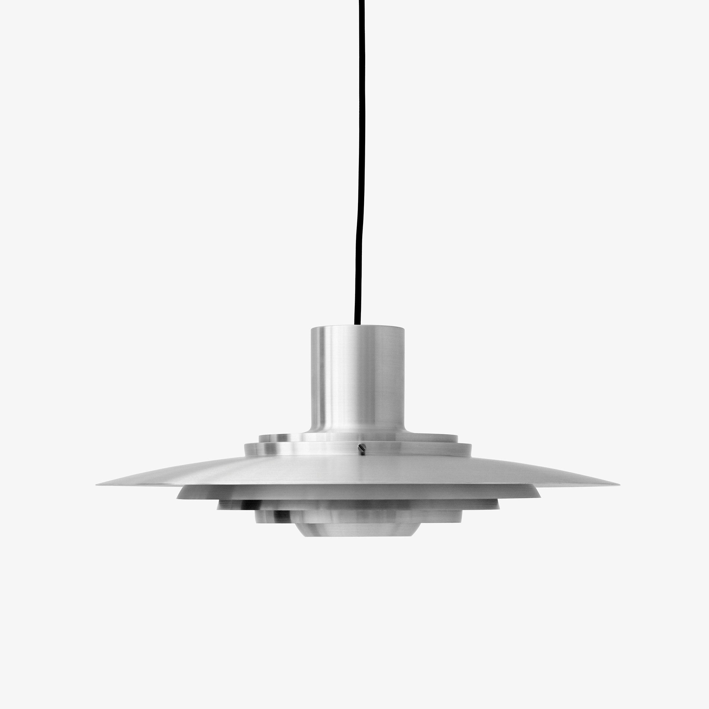 P376 Pendant Lamp