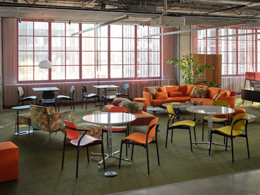 Design Days 2021 iquo café collection pixel lounge knoll at fulton market lounge dining