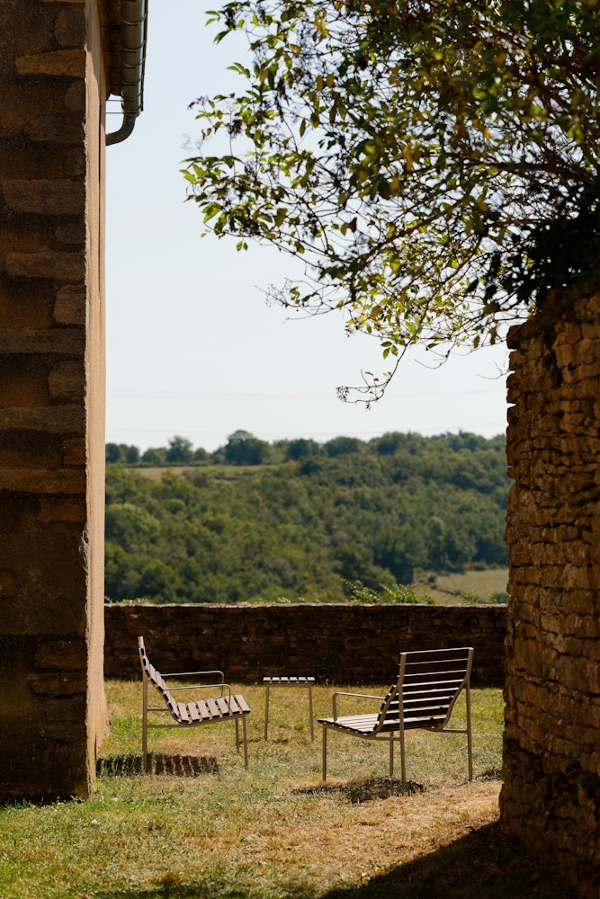 Traverse Lounge Chair with Arms