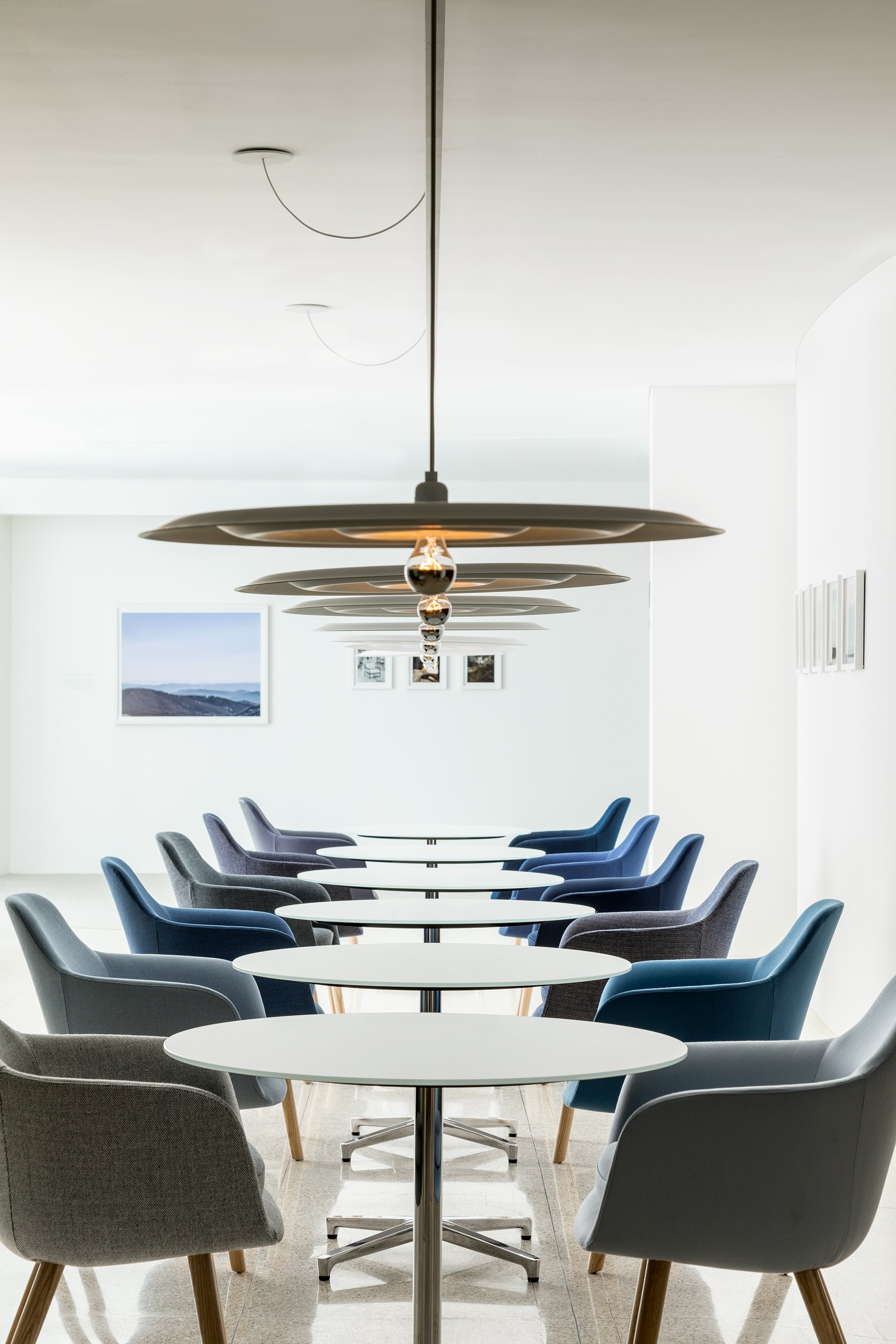 Saiba Side Chair