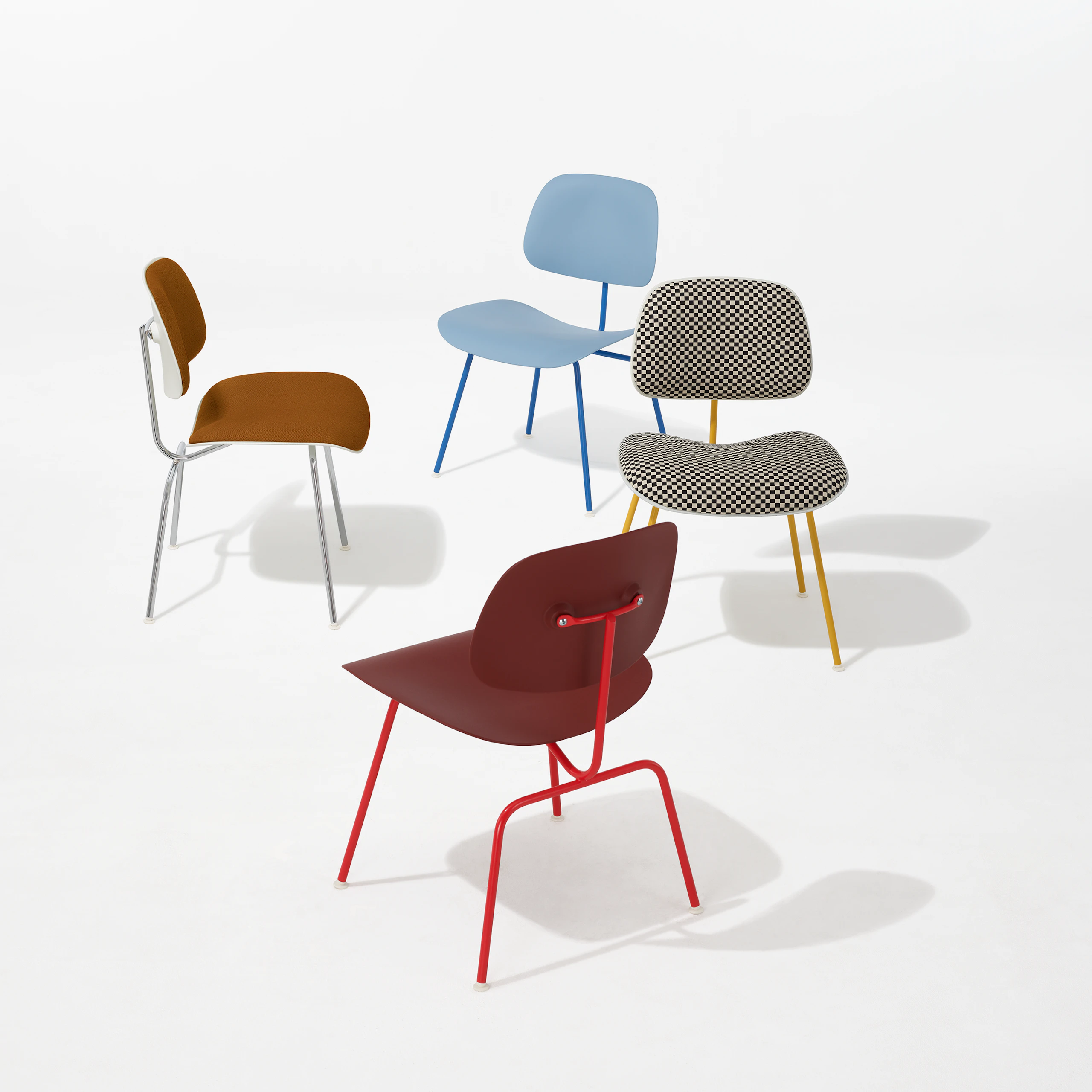 Family, Eames Molded Plastic Dining Chair (EC-127)