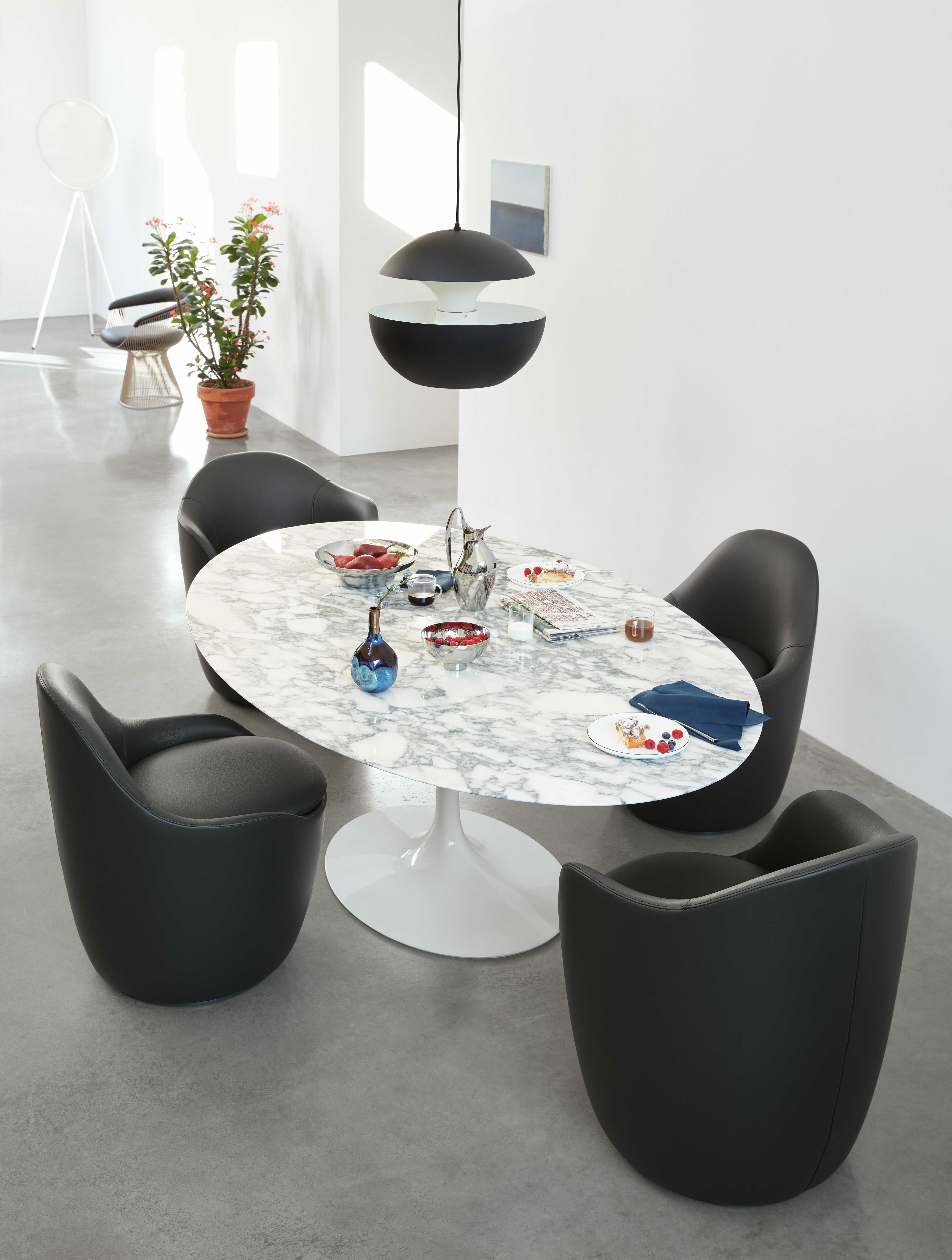 Saarinen Dining Table