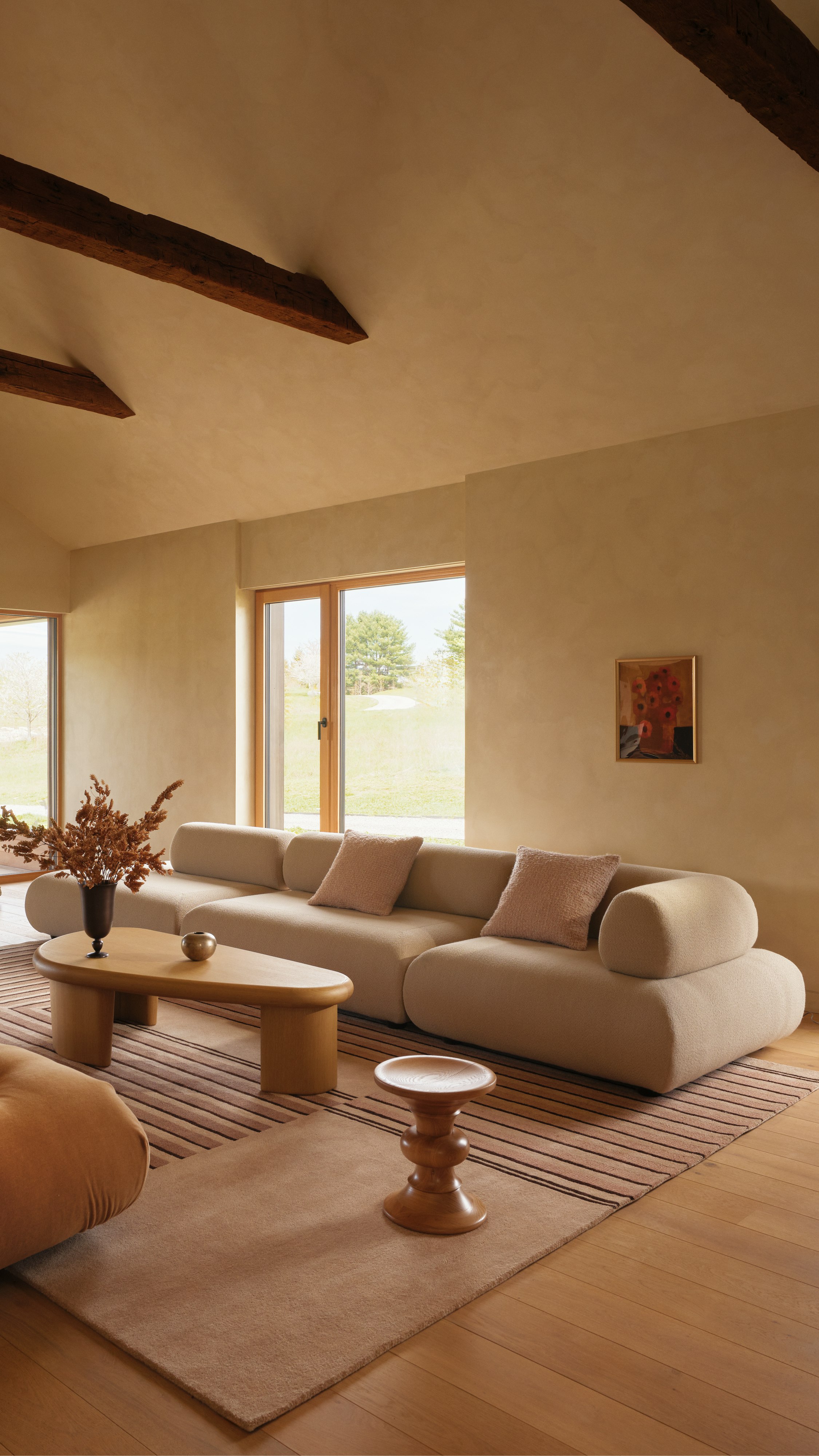 New + Exclusive: Sval Sofa Collection