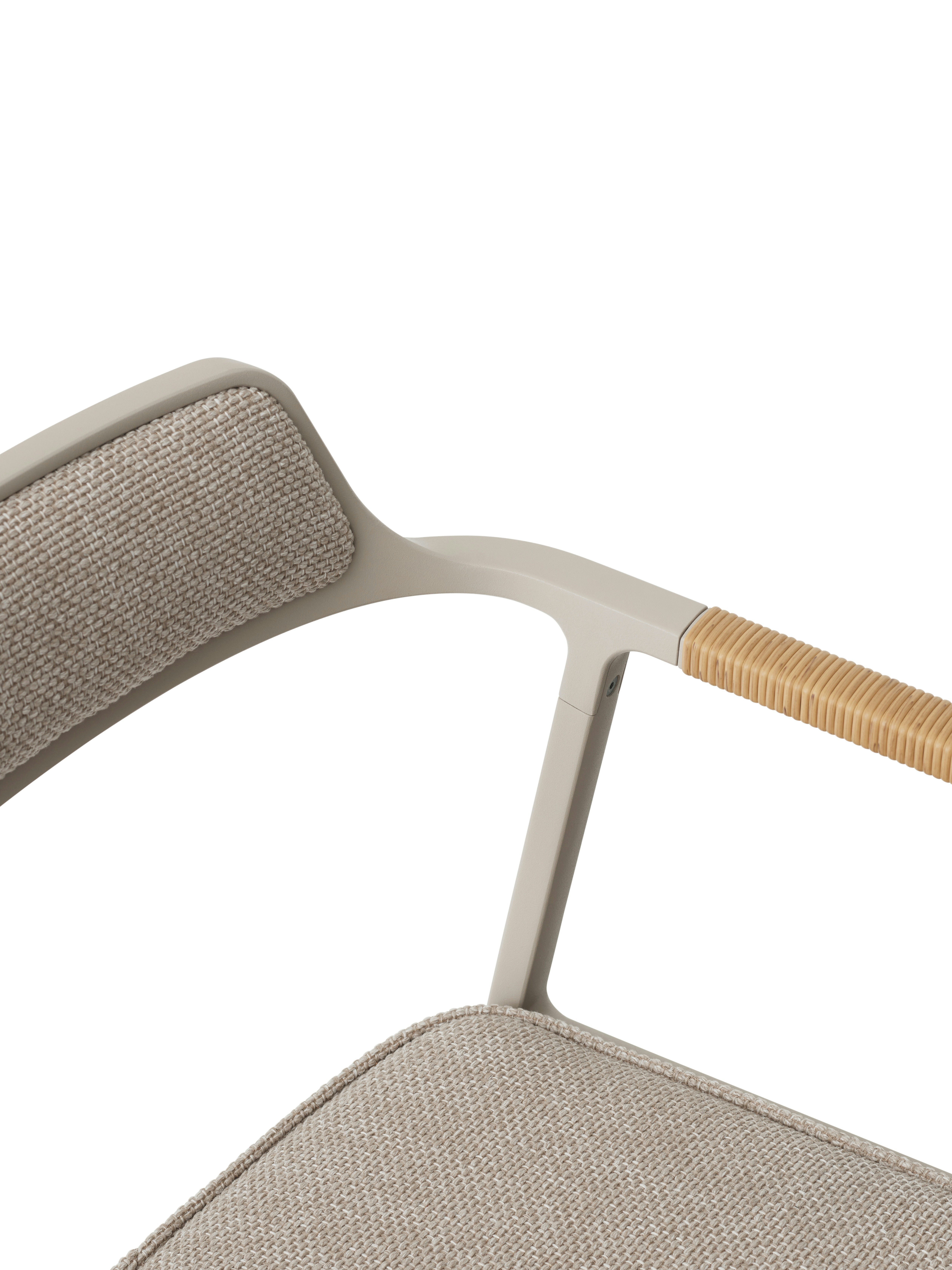 A detailed look at the Vipp711 Open-Air Chair.