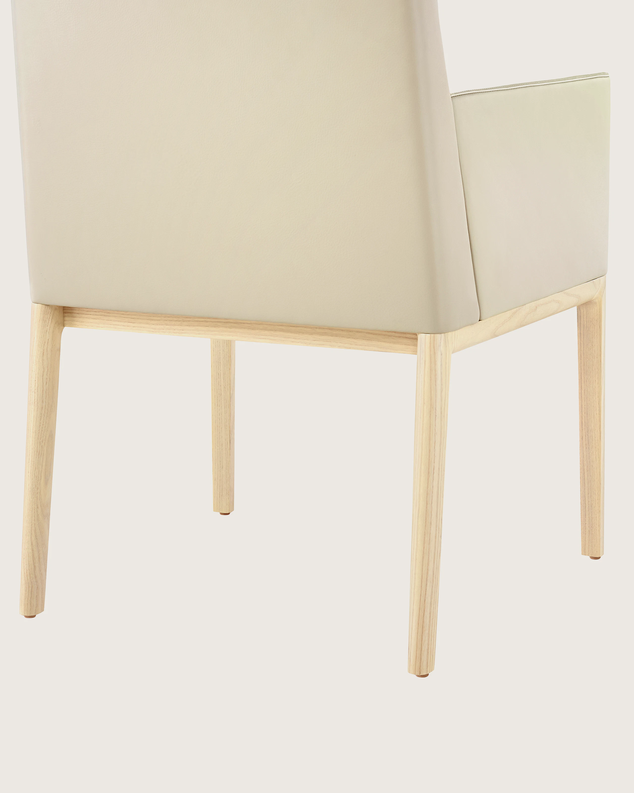 Nessel Chair