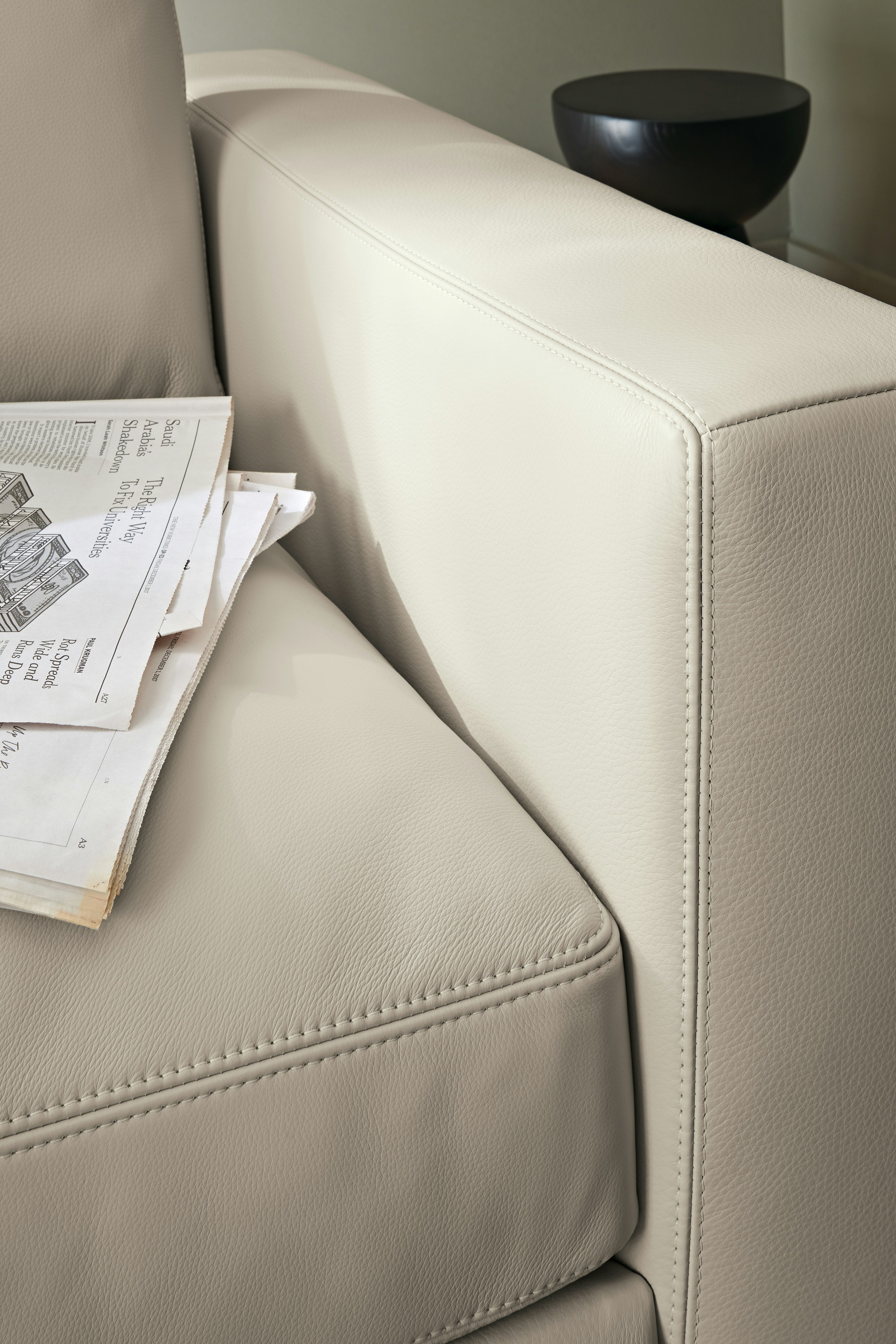 Reid Sofa