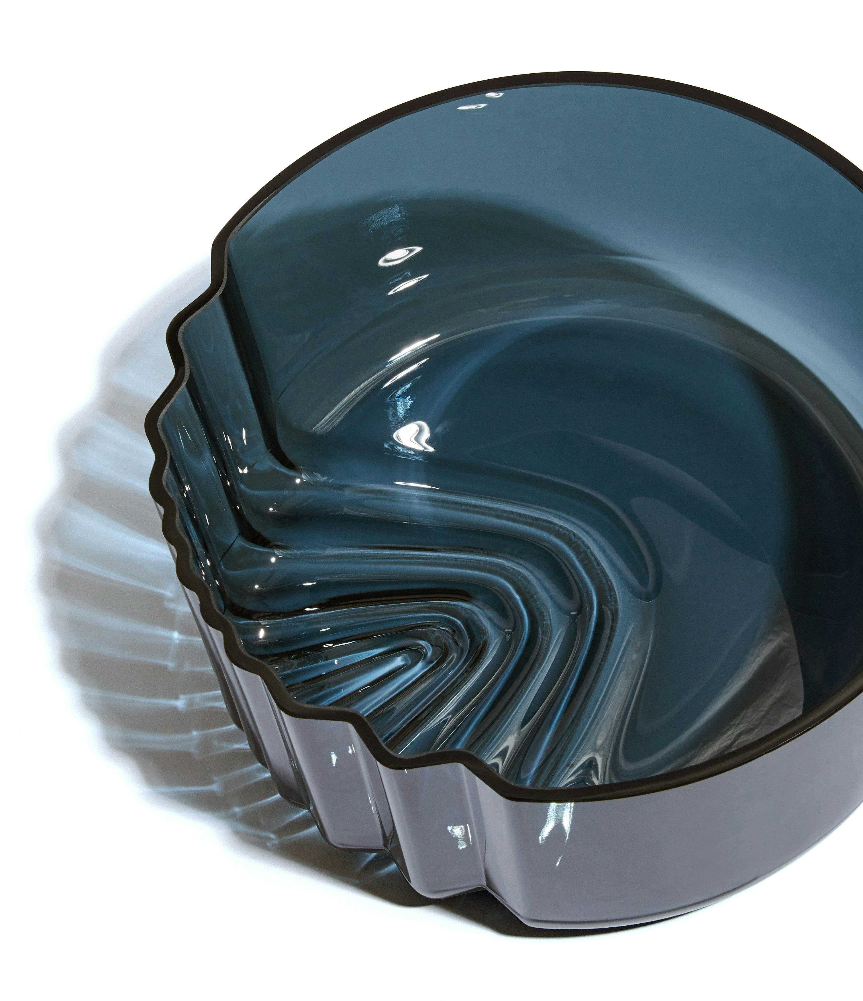A detailed look at Pulse Bowl in Dark Blue.