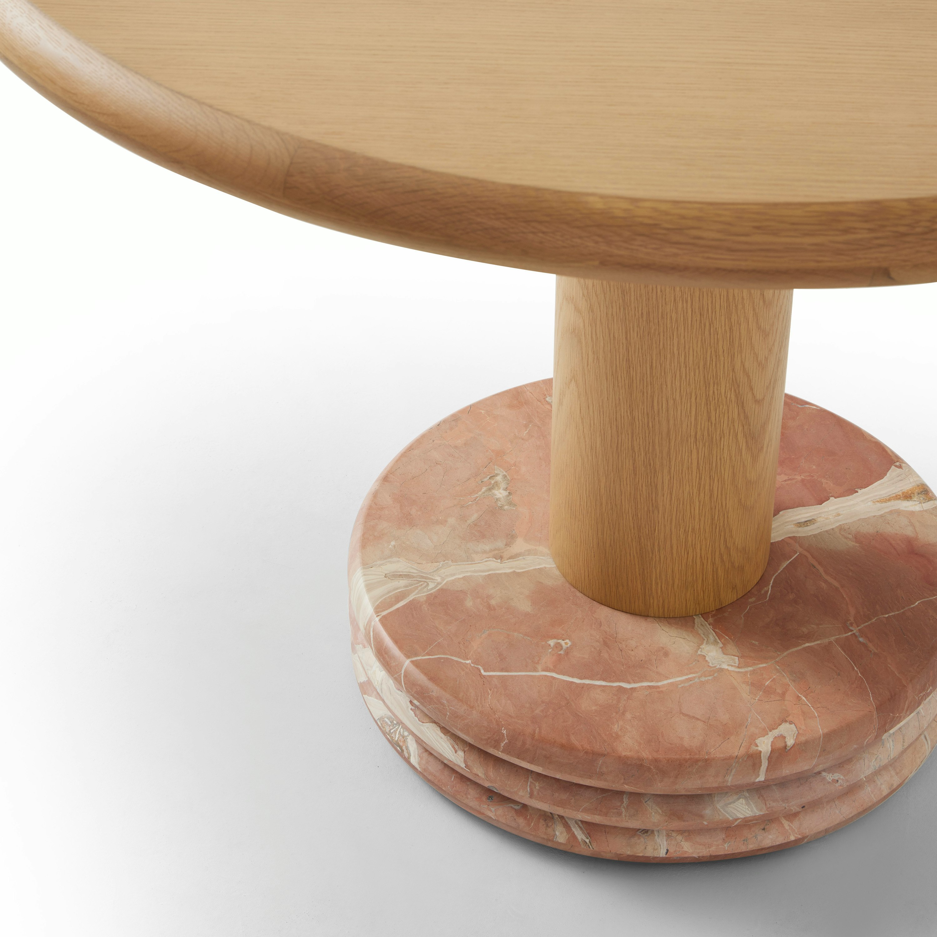 Bistro Dining Table - Desert Rose Marble detail
