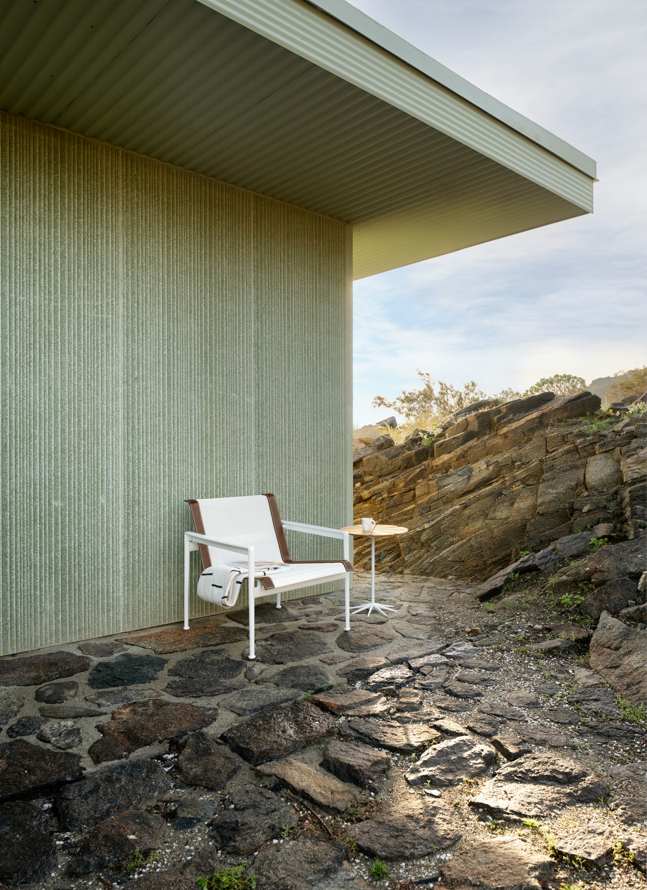 1966 Lounge Chair with Arms