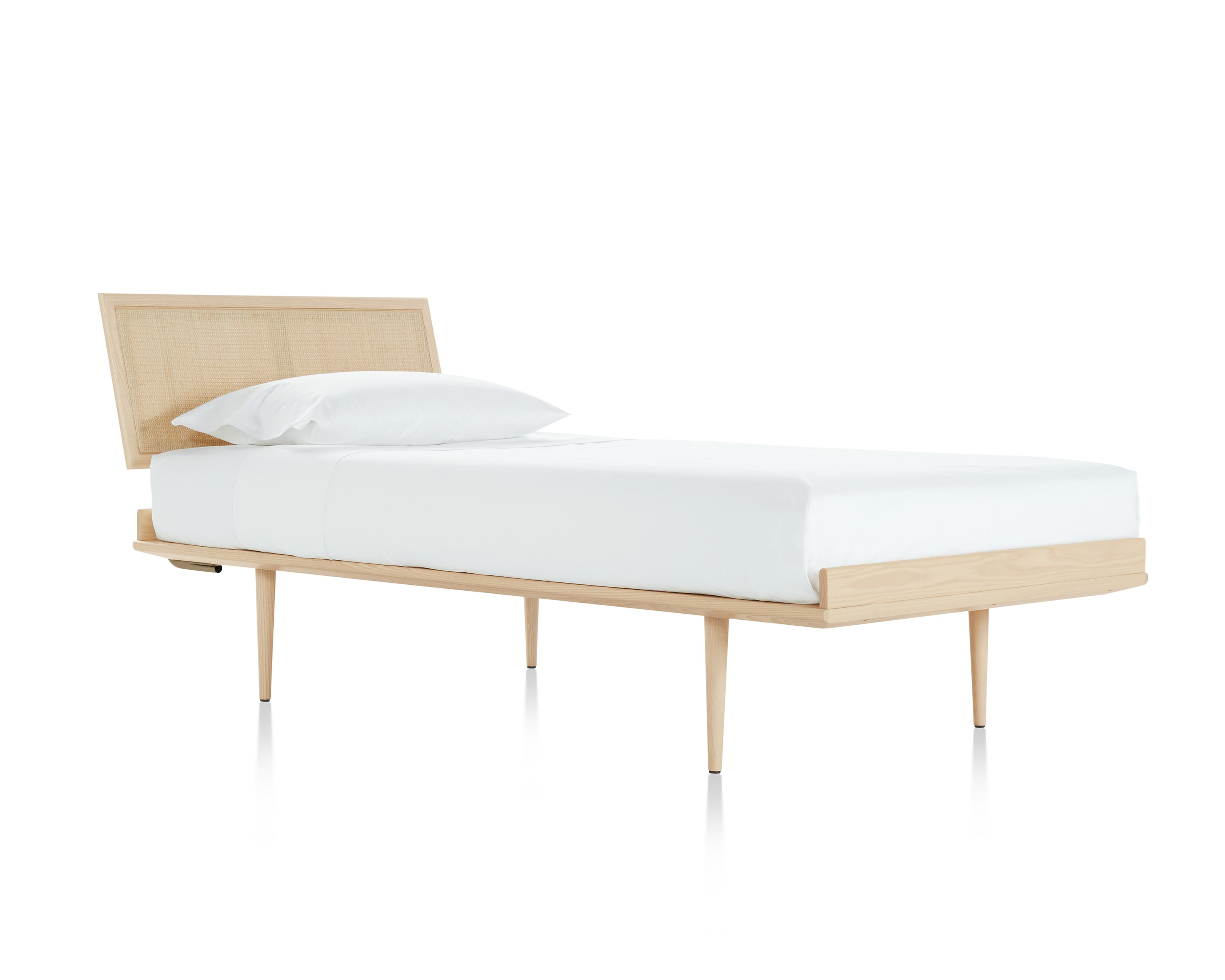 Nelson Thin Edge Bed