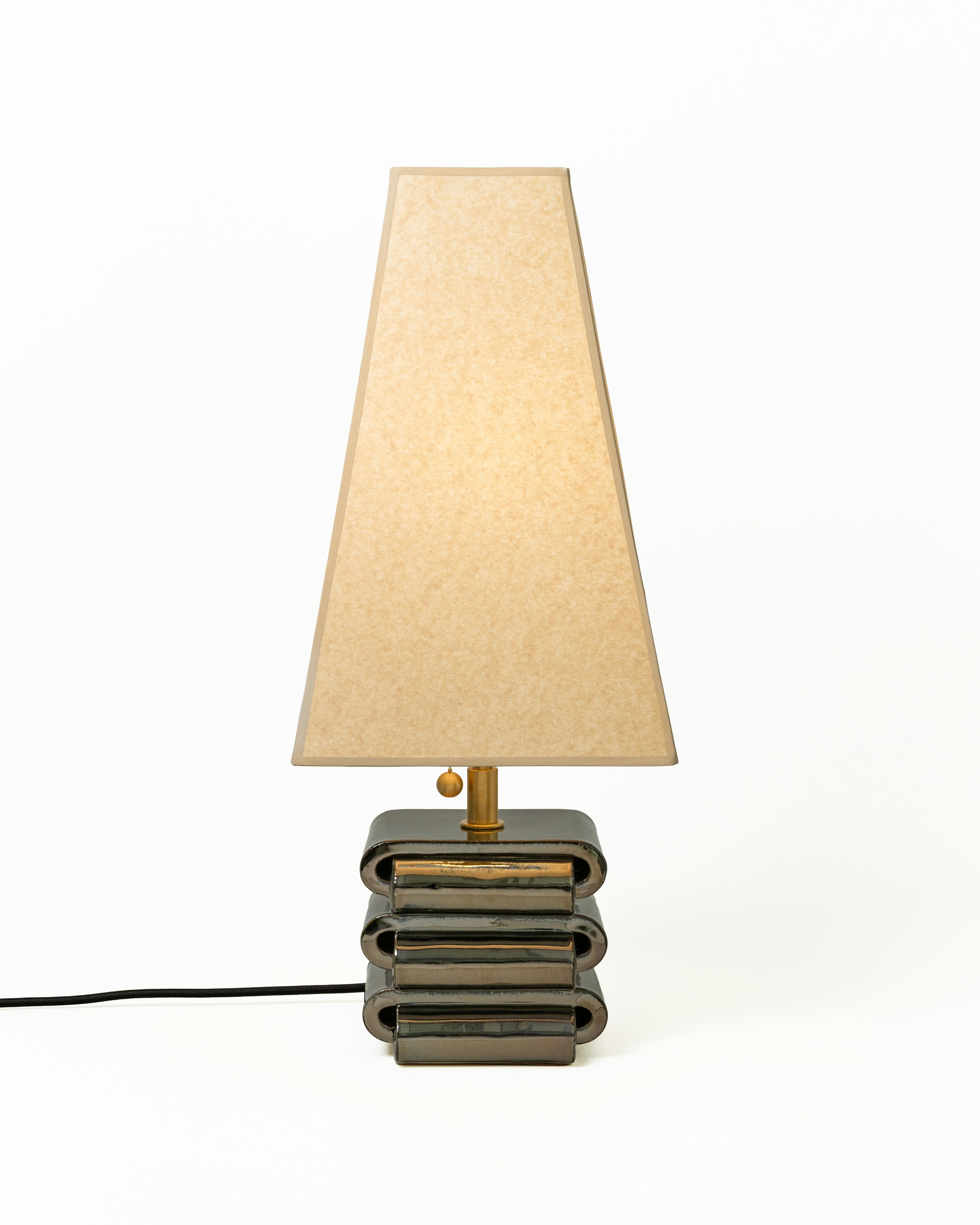 Gio Table Lamp - Kraft_Obsidian