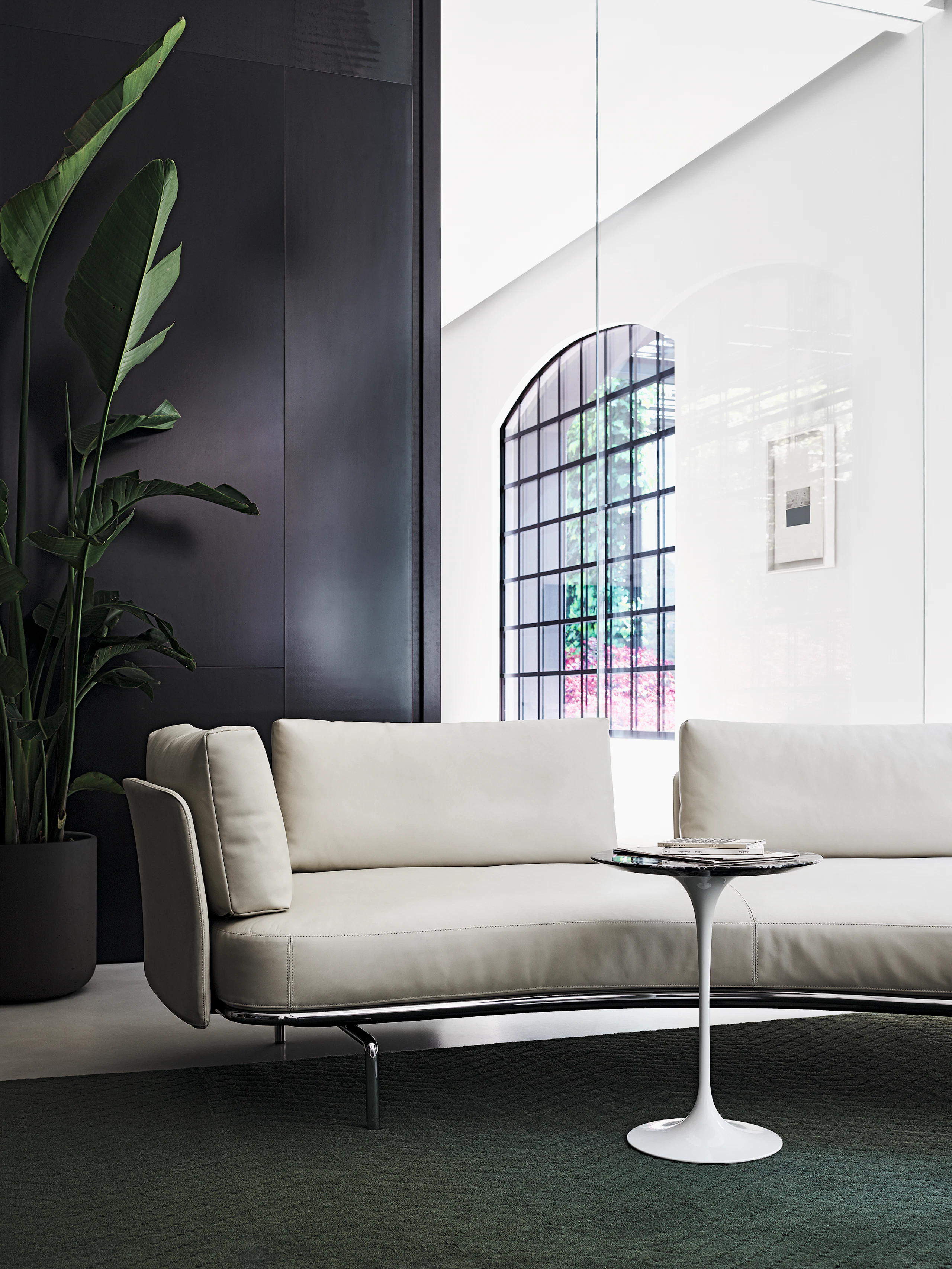 Panoramic Sofa in neutral leather