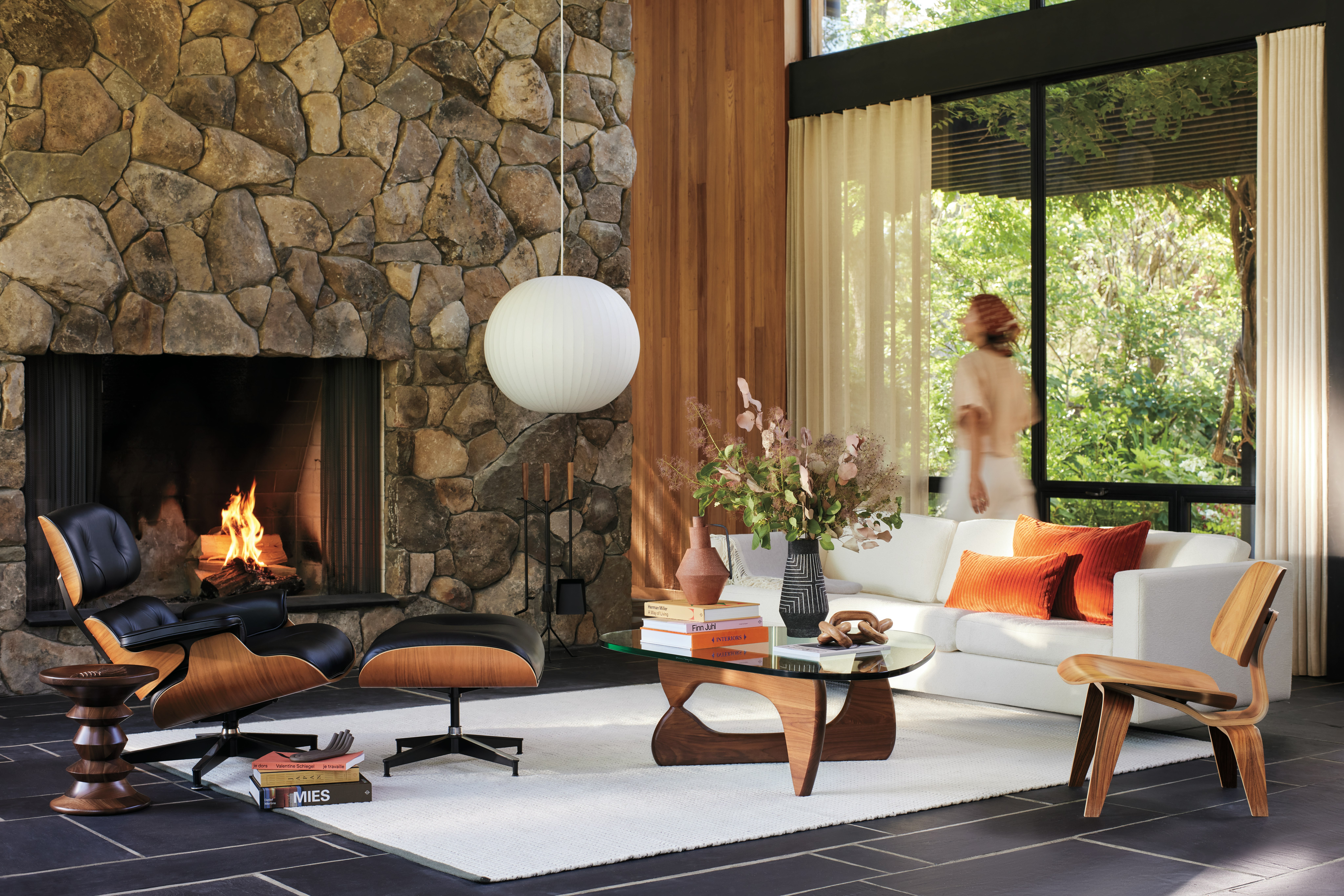 Eames Molded Plywood Lounge Chair Wood Base (LCW)
