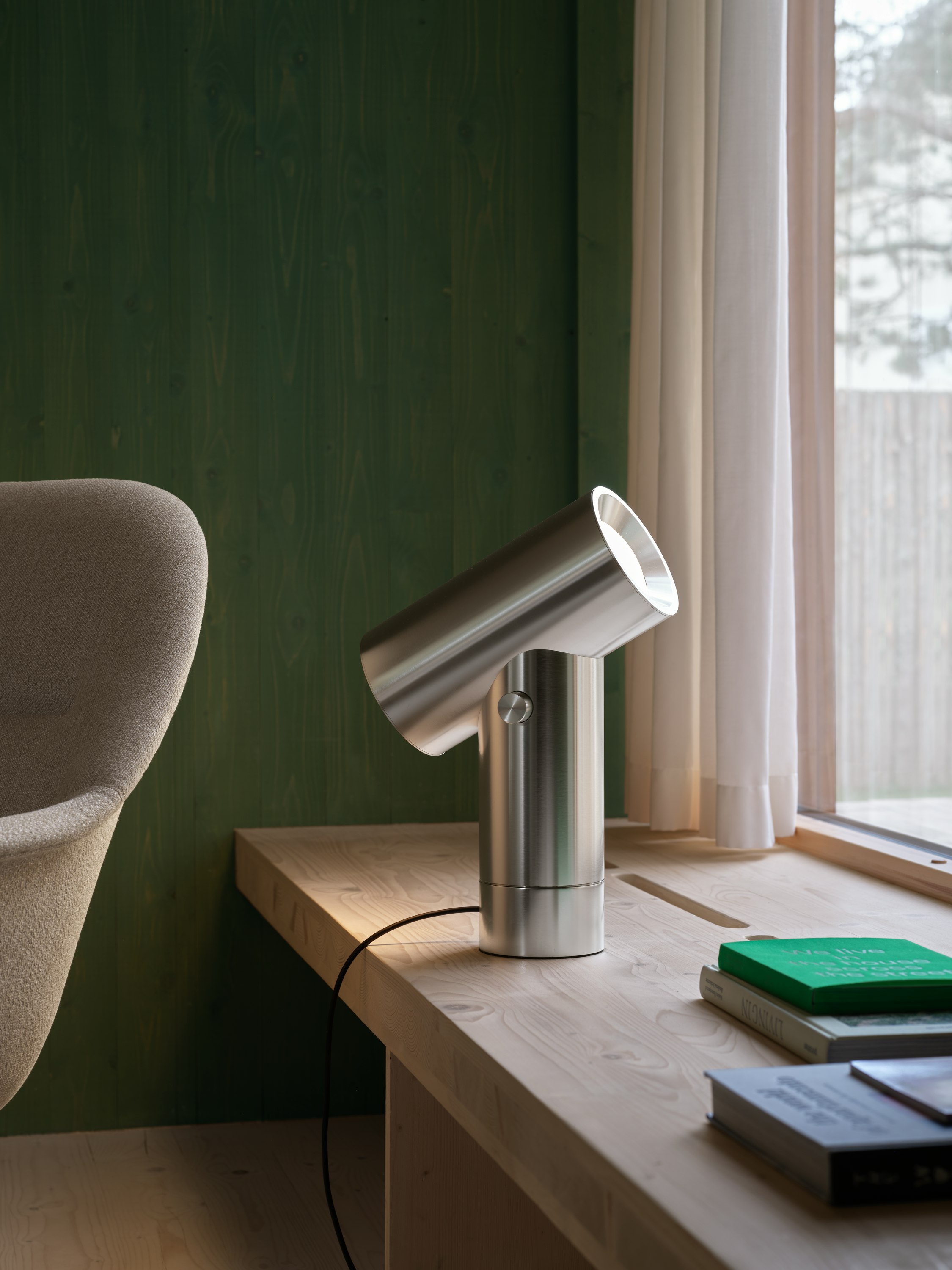 Beam Table Lamp
