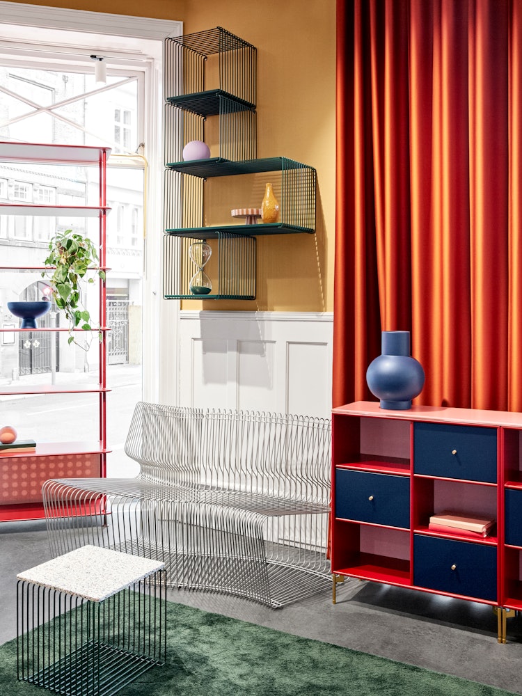 Pantonova Outdoor Chair