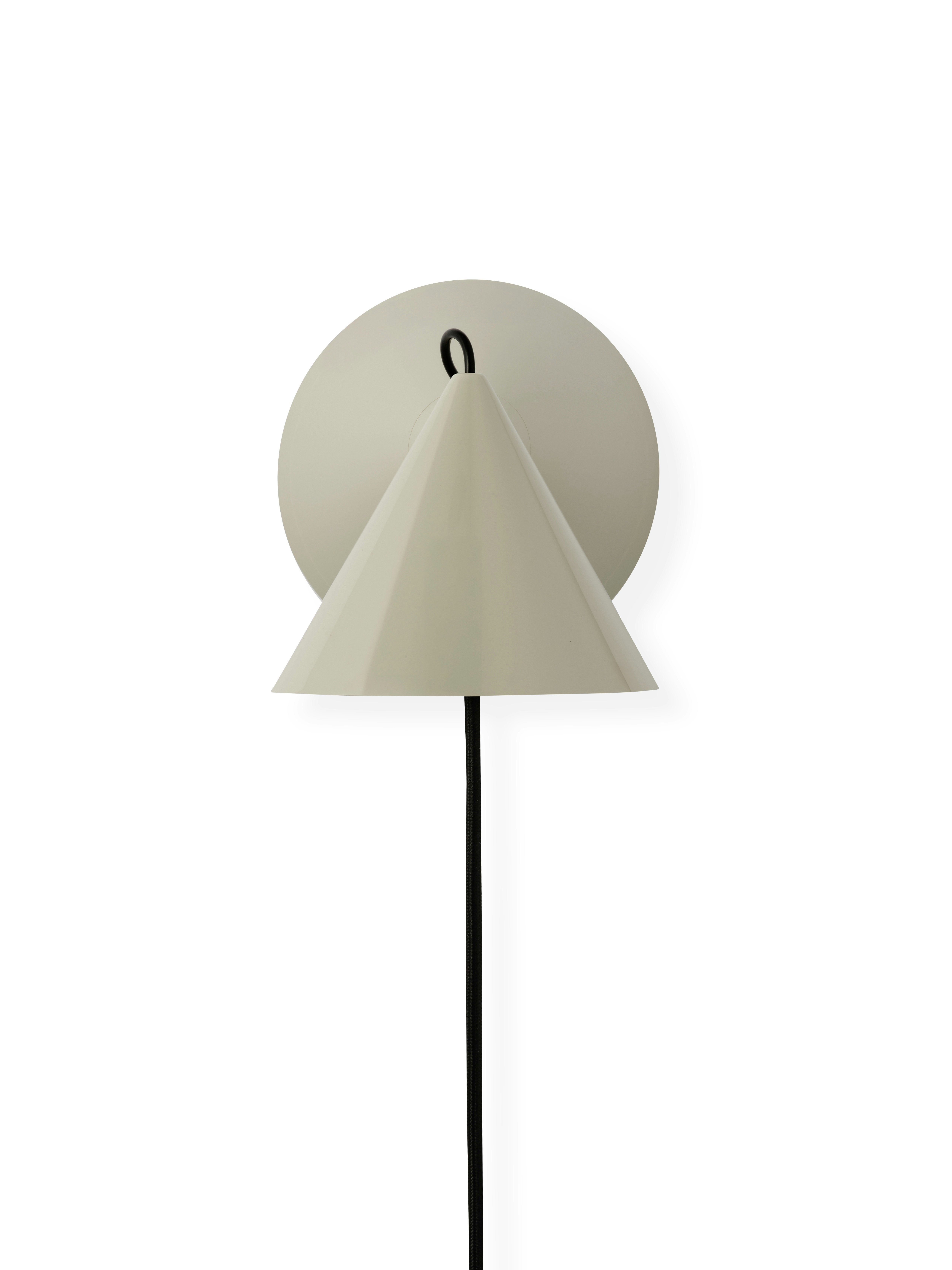 Pose Surface Wall Sconce