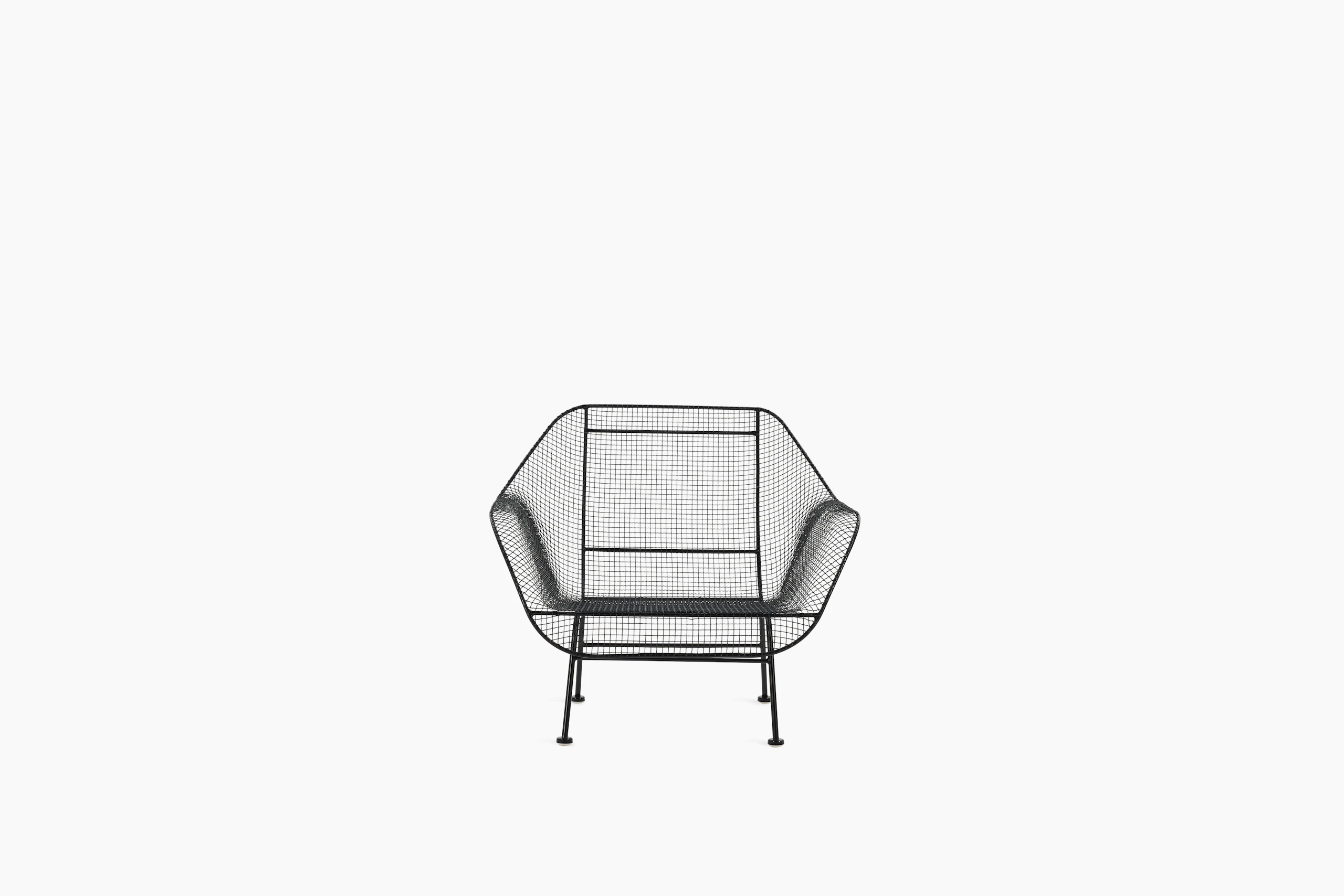 Sculptura Lounge Chair - Black