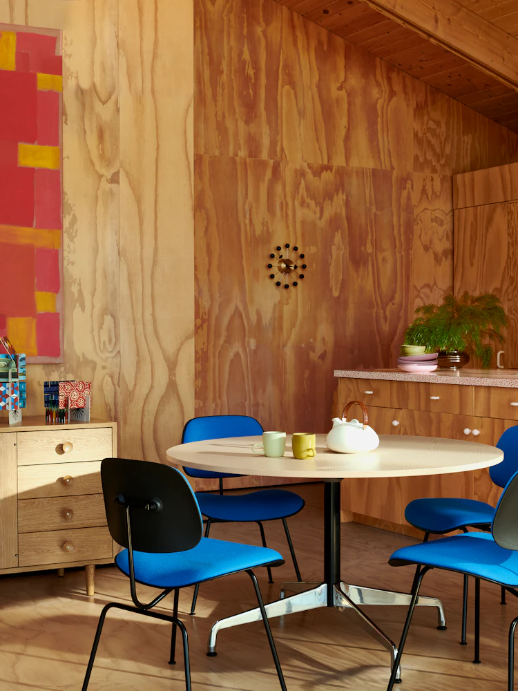 Eames Table, Round Eames Table, Round