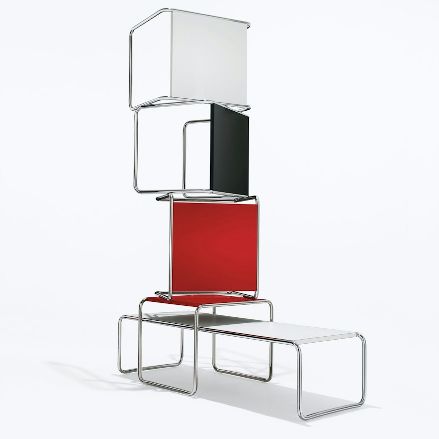 Side Table Kno Laccio Side Table - Original Design | Knoll