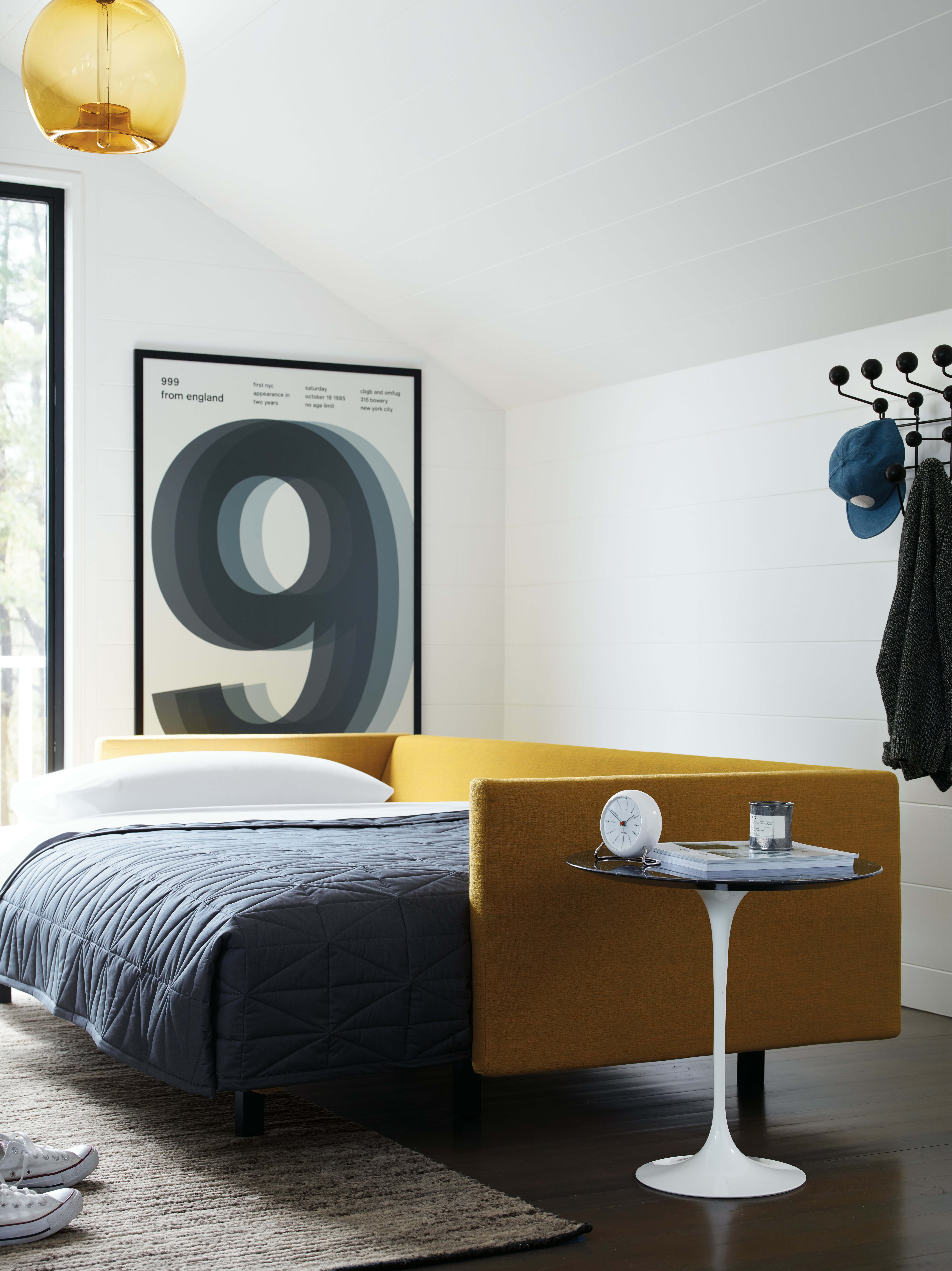 Tuck Sleeper Sofa