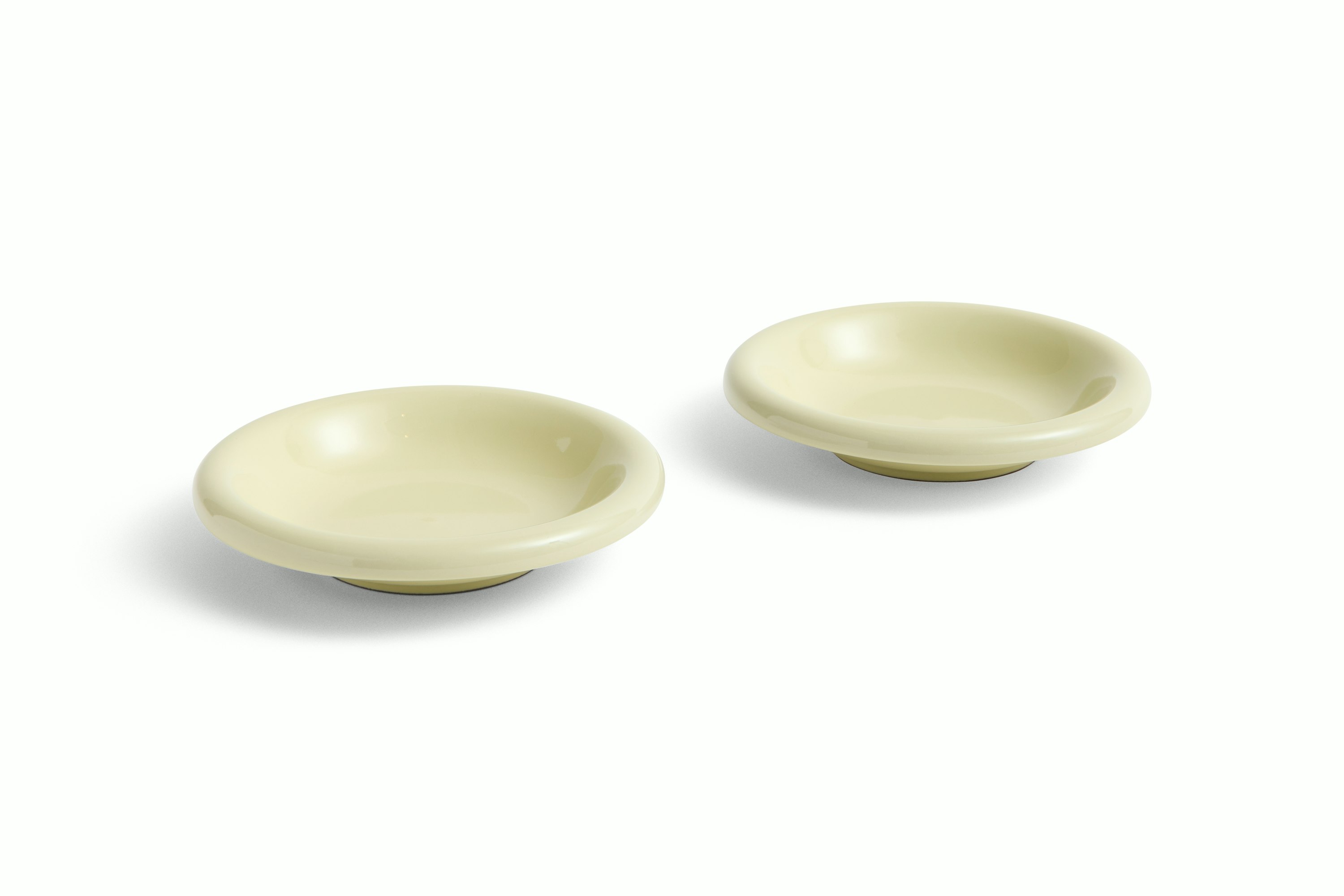 A Barro Bowl in Pistachio viewed from an angle.