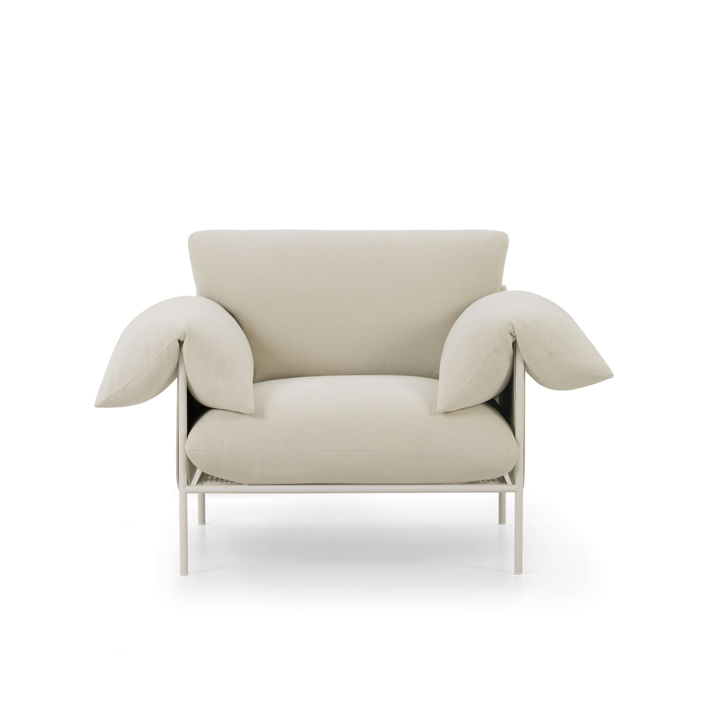 A Alva Chair in Cabarita Natural with a Nougat Cream finish viewed from the front