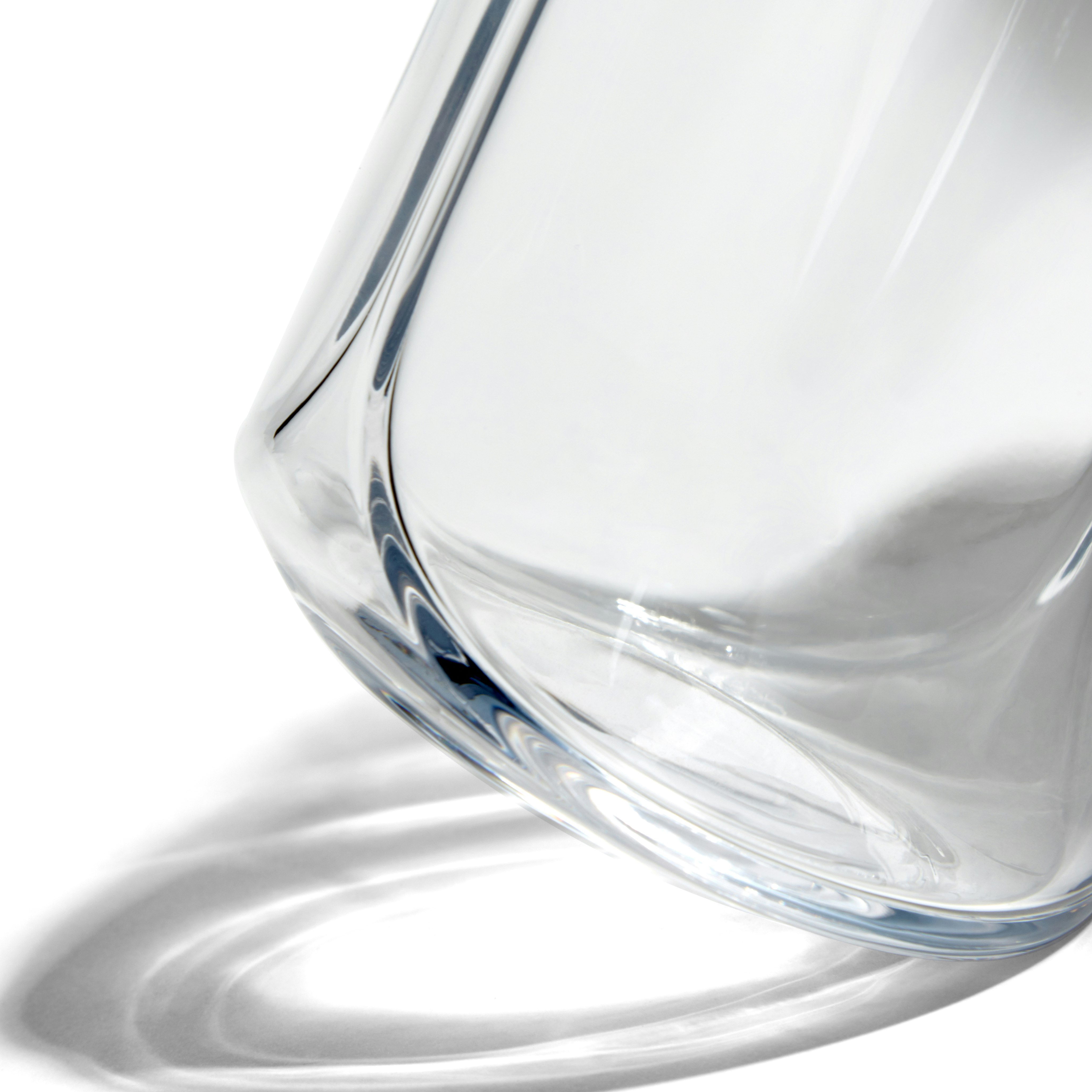 Hew Carafe