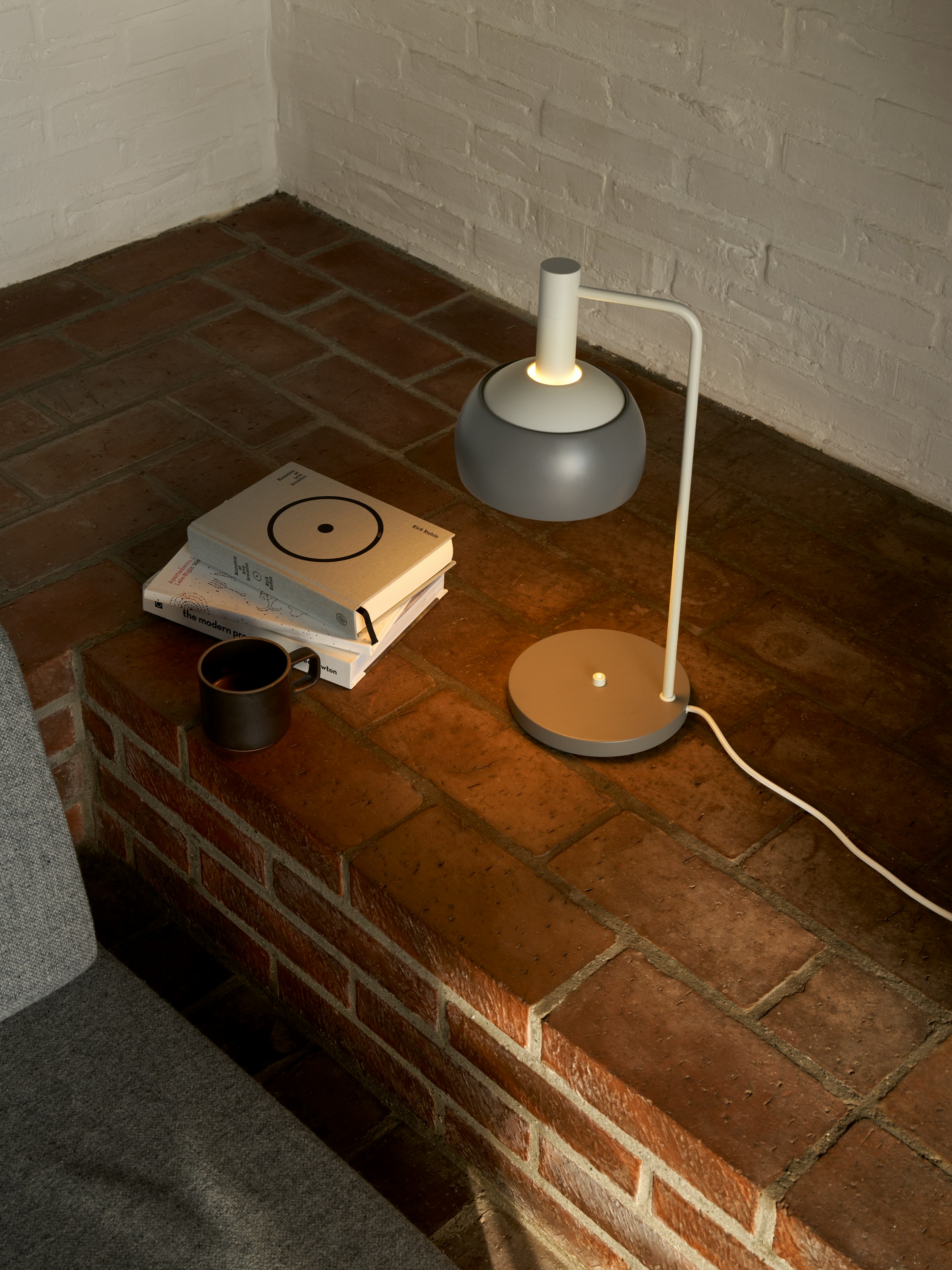 FJ Elements Table Light