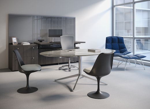 Reff Profiles Private Office Setting