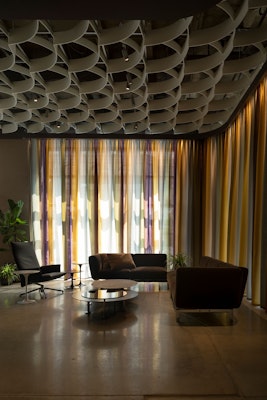 pilot by knoll high back chair eero saarinen side table avio five seat sofa with table grasshopper coffee table washington dc showroom