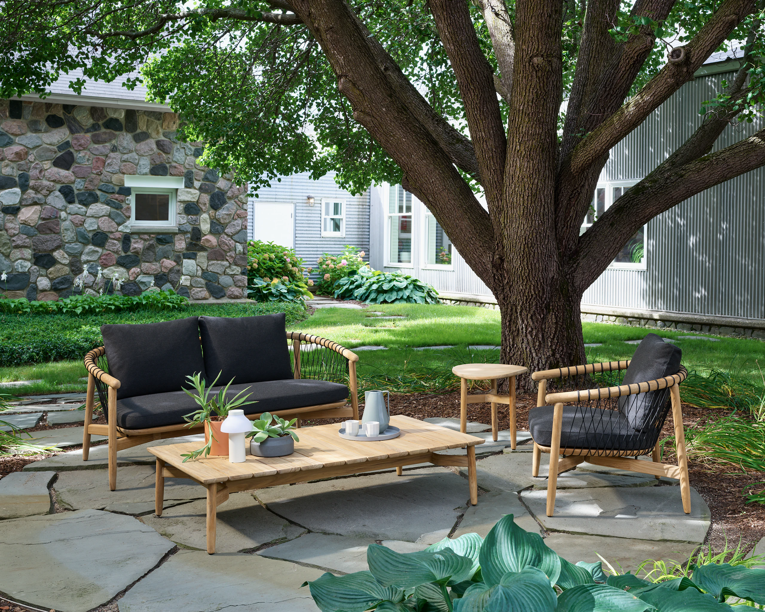 Crosshatch Outdoor Side Table, Geiger | MillerKnoll Crosshatch Outdoor Side Table, Geiger | MillerKnoll