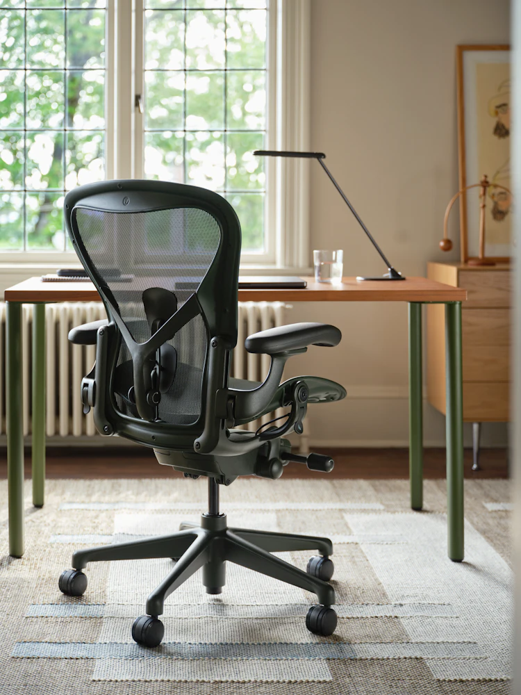 Aeron Chair – Herman Miller Store Aeron Chair – Herman Miller Store