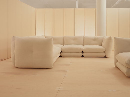 Perron Pillo Sofa 