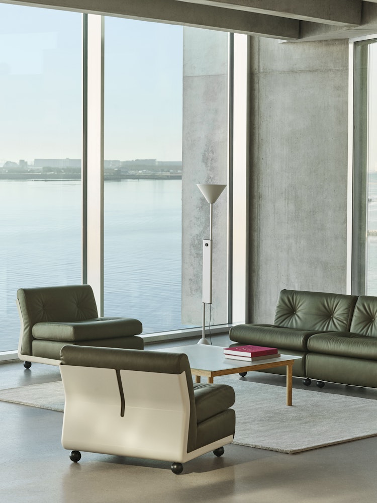 Amanta Sofa