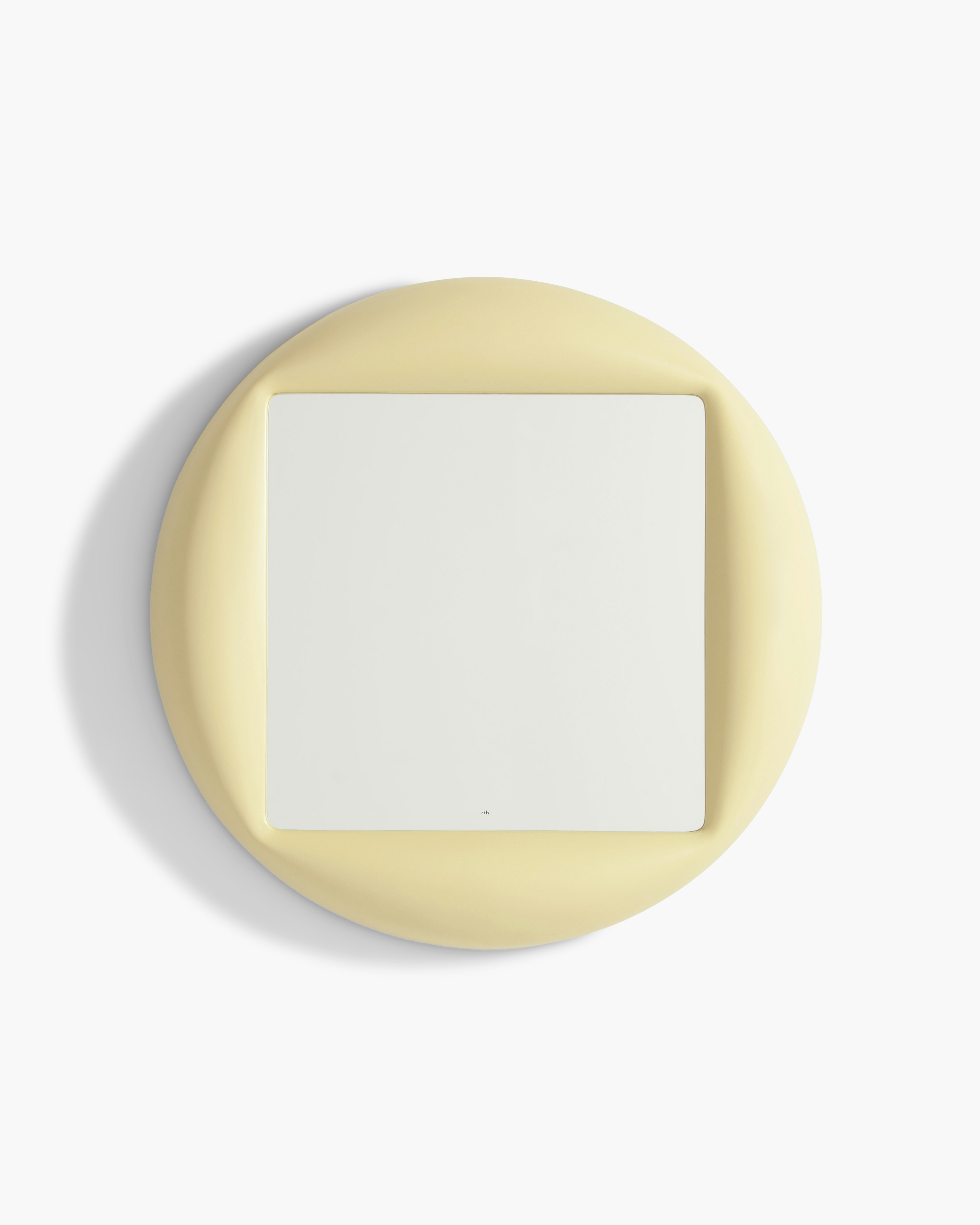 Puffer Mirror, Butter