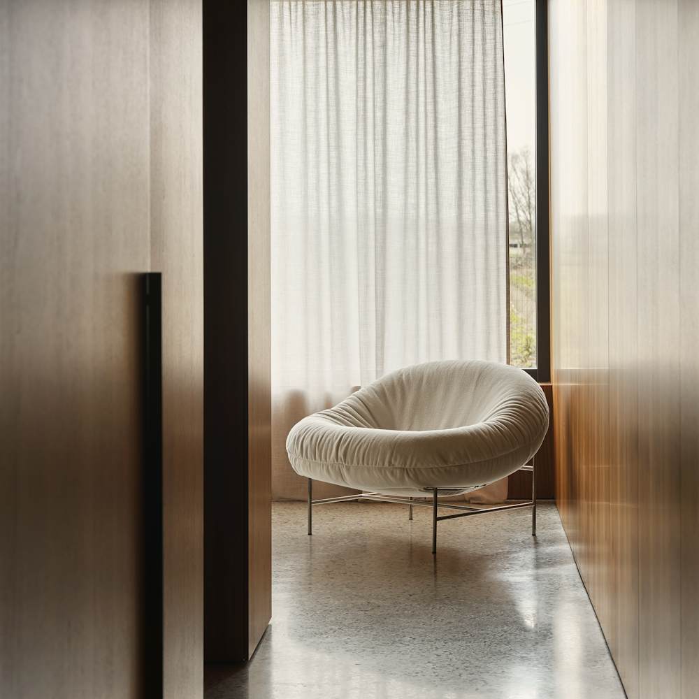 Bun Lounge Chair in Haven Ivory