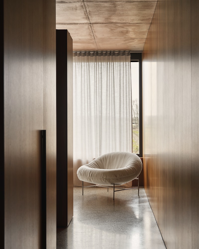 Perron Bun™ Lounge Chair