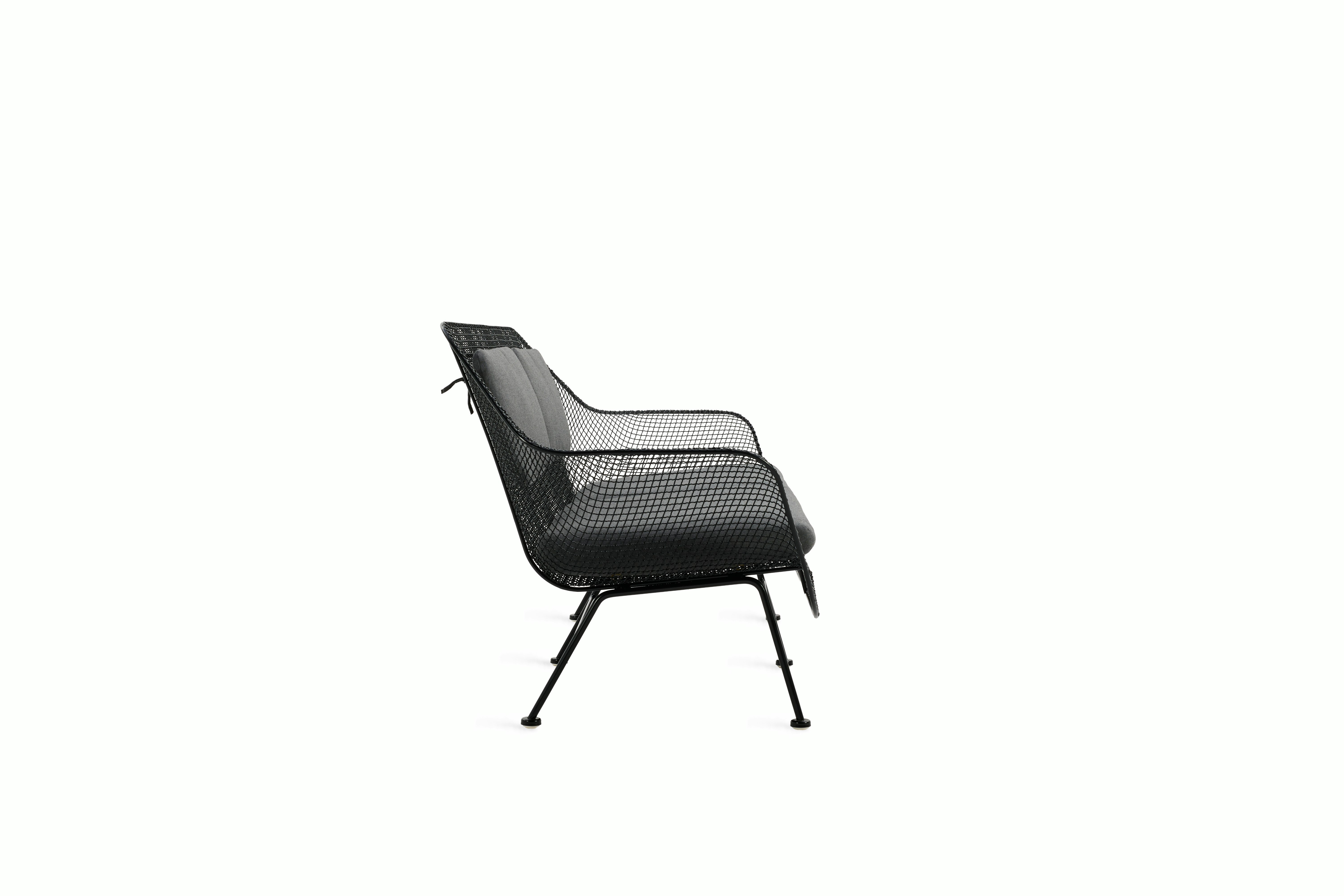 Sculptura Sofa - Black
