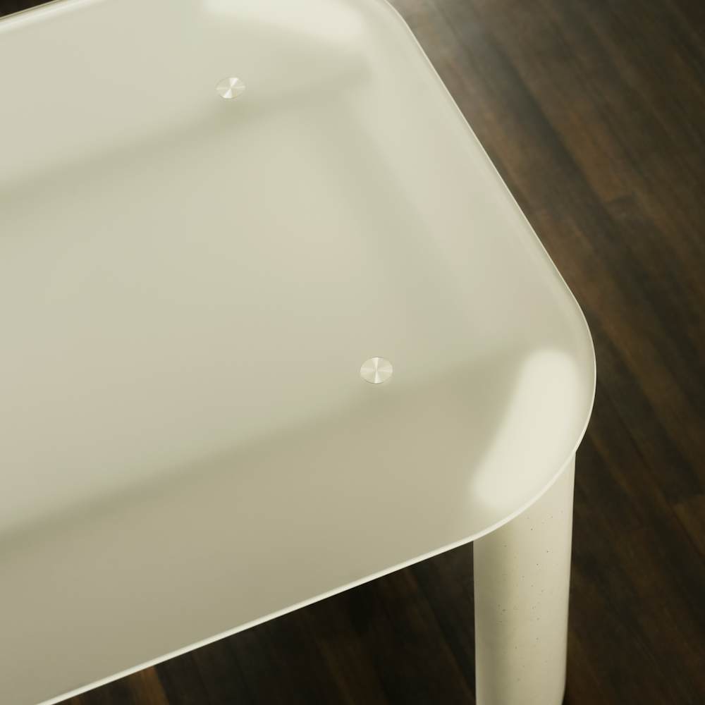 Paku Paku Table designer shoot