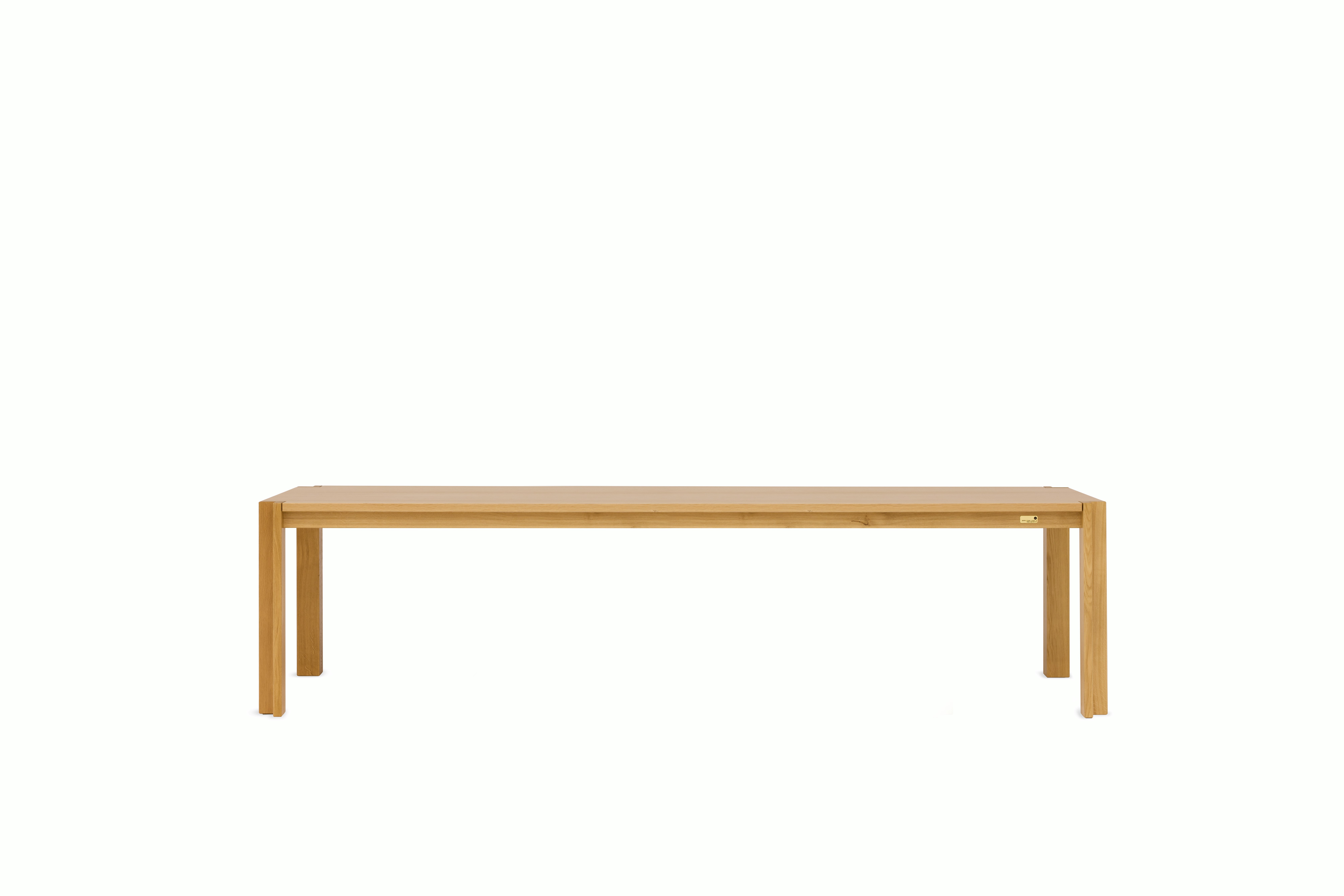 Utzon Dining Table