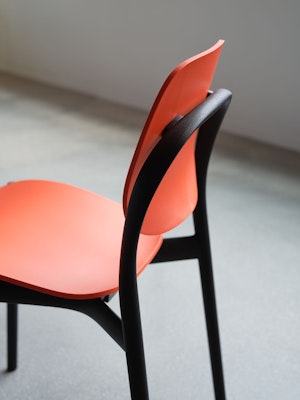 Iquo Collection Armless Chair