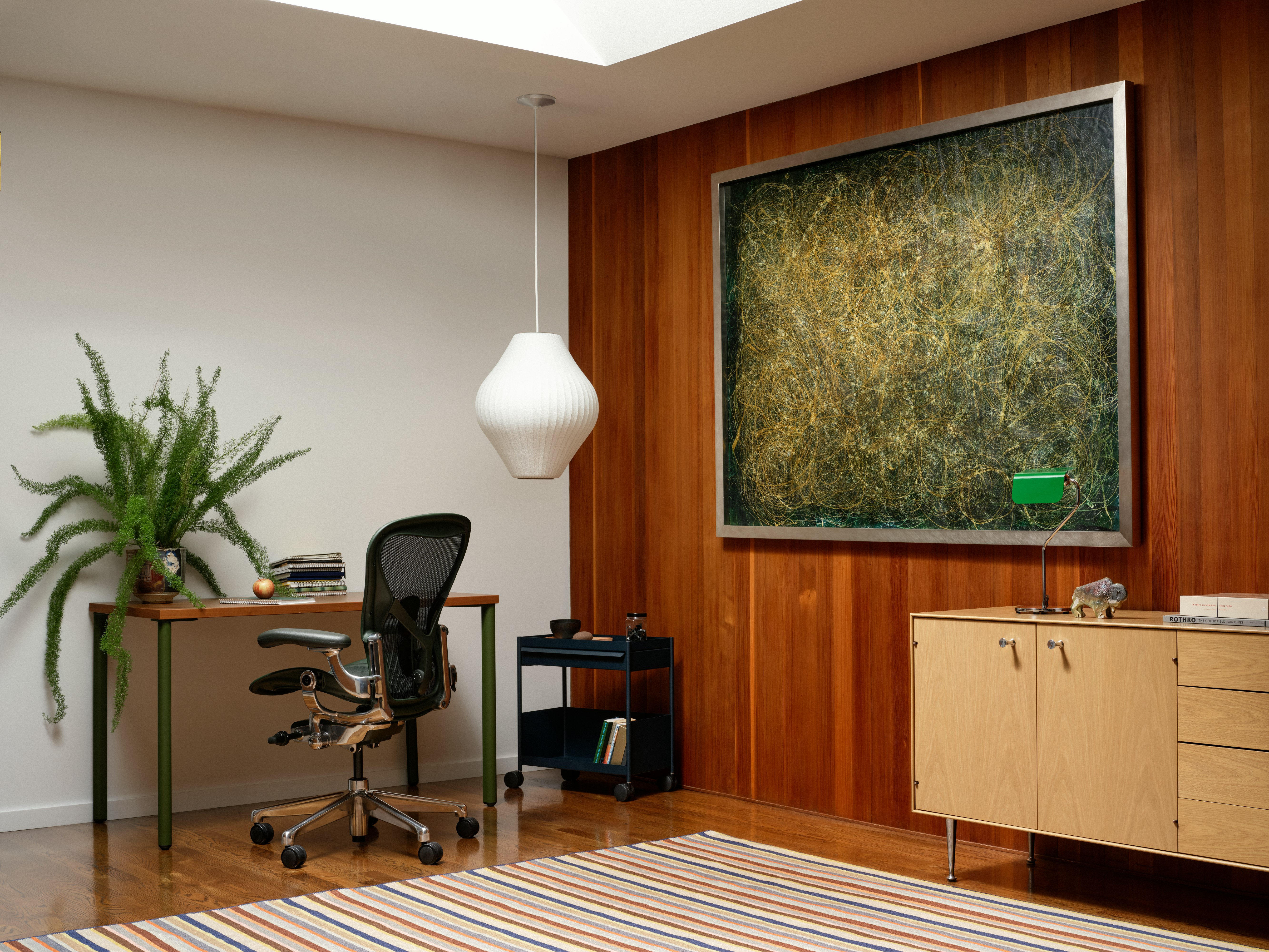 Aeron chair