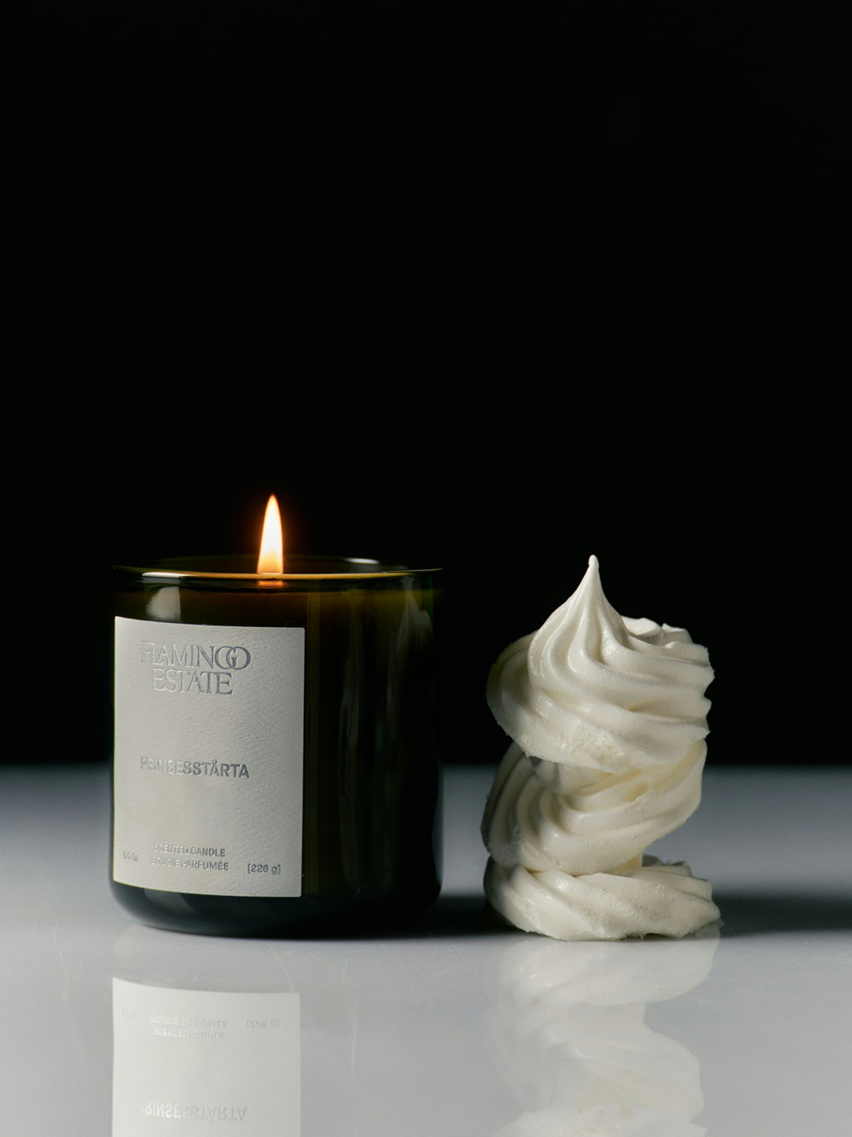 Flamingo Estate 8oz Scented Candle - Prinsesst&aring;rta