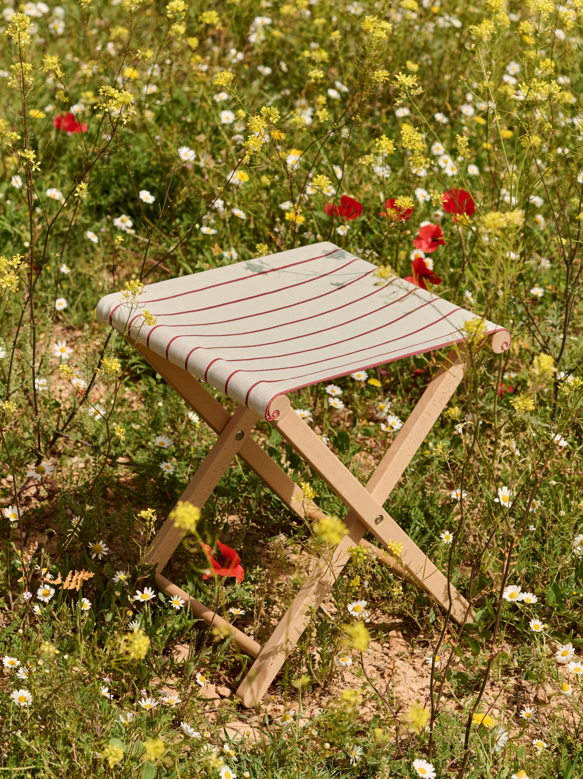 Outdoor Market Folding Stool