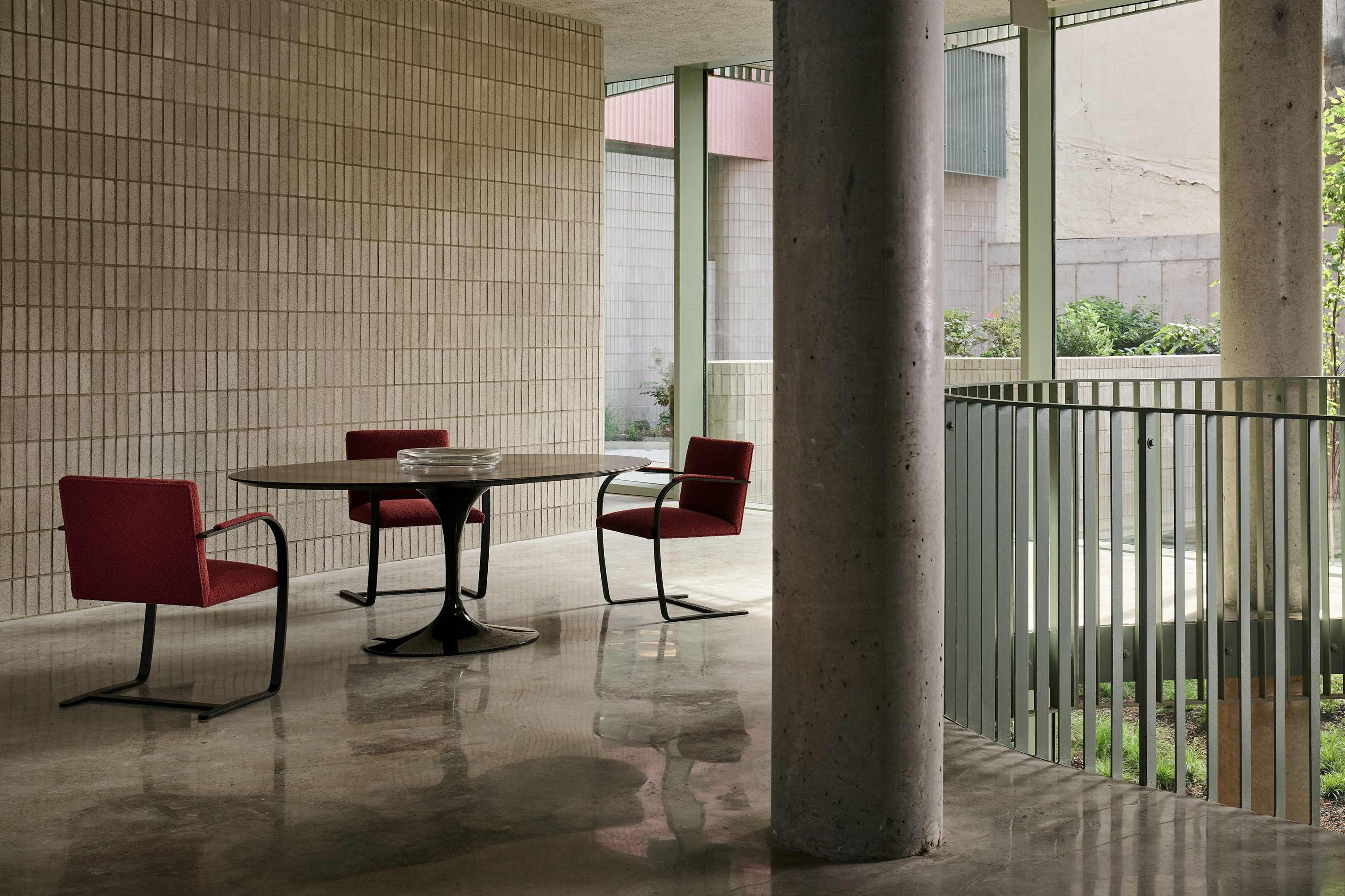 Saarinen Dining Table